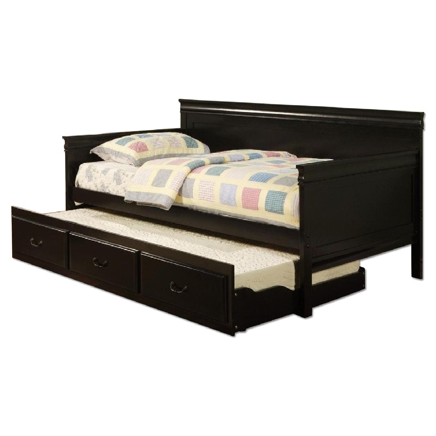 Black Finish Daybed with Trundle - Thumbnail 2