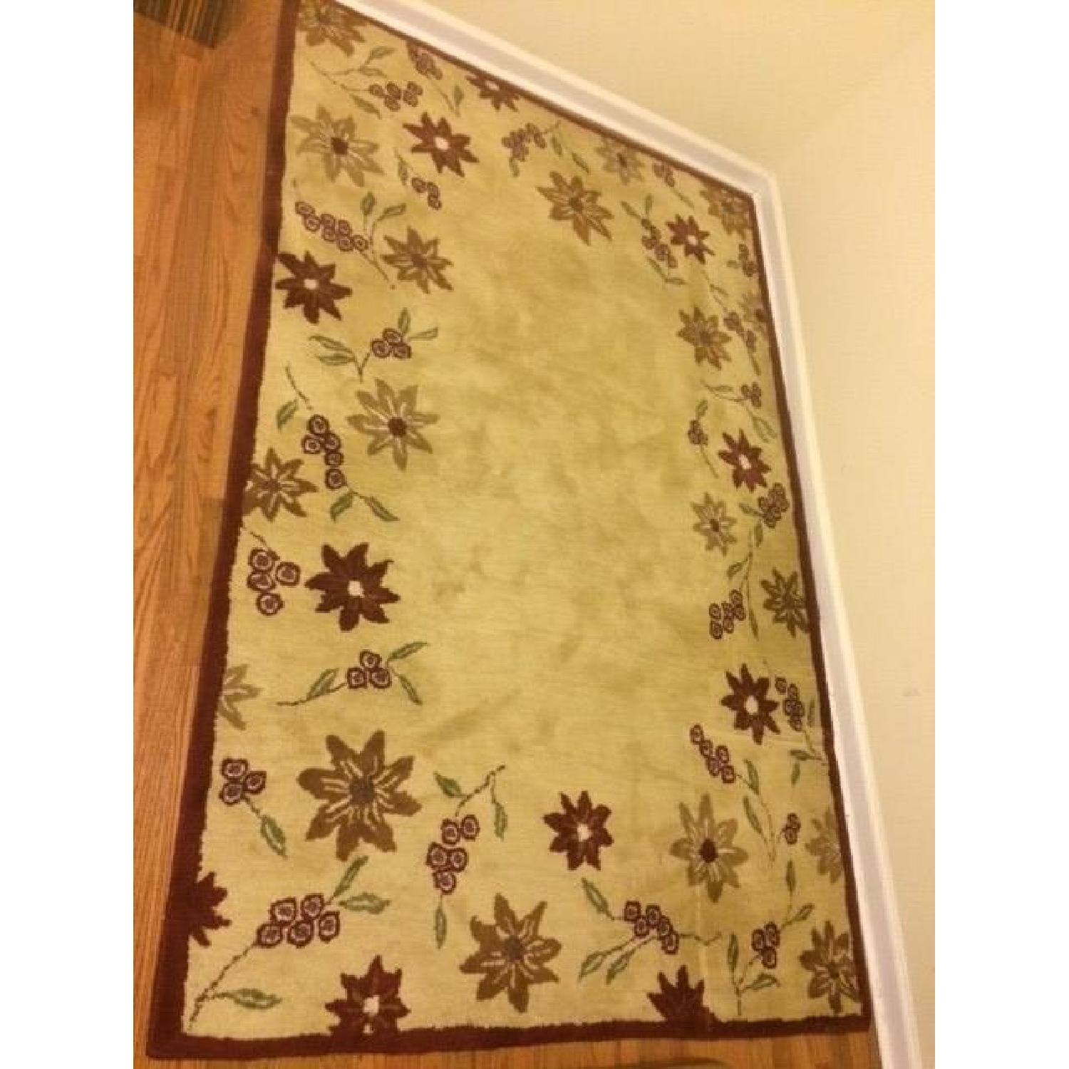 Pottery Barn Madeline Rug AptDeco