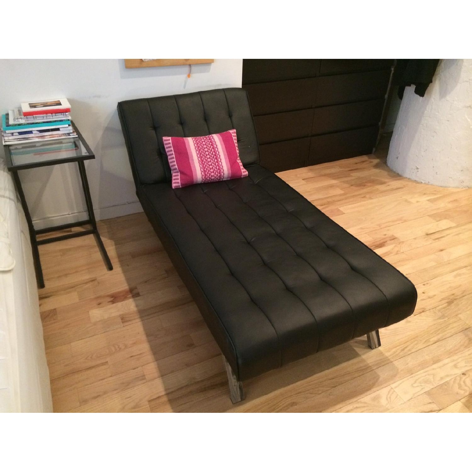Designer Chaise Lounge - image-1