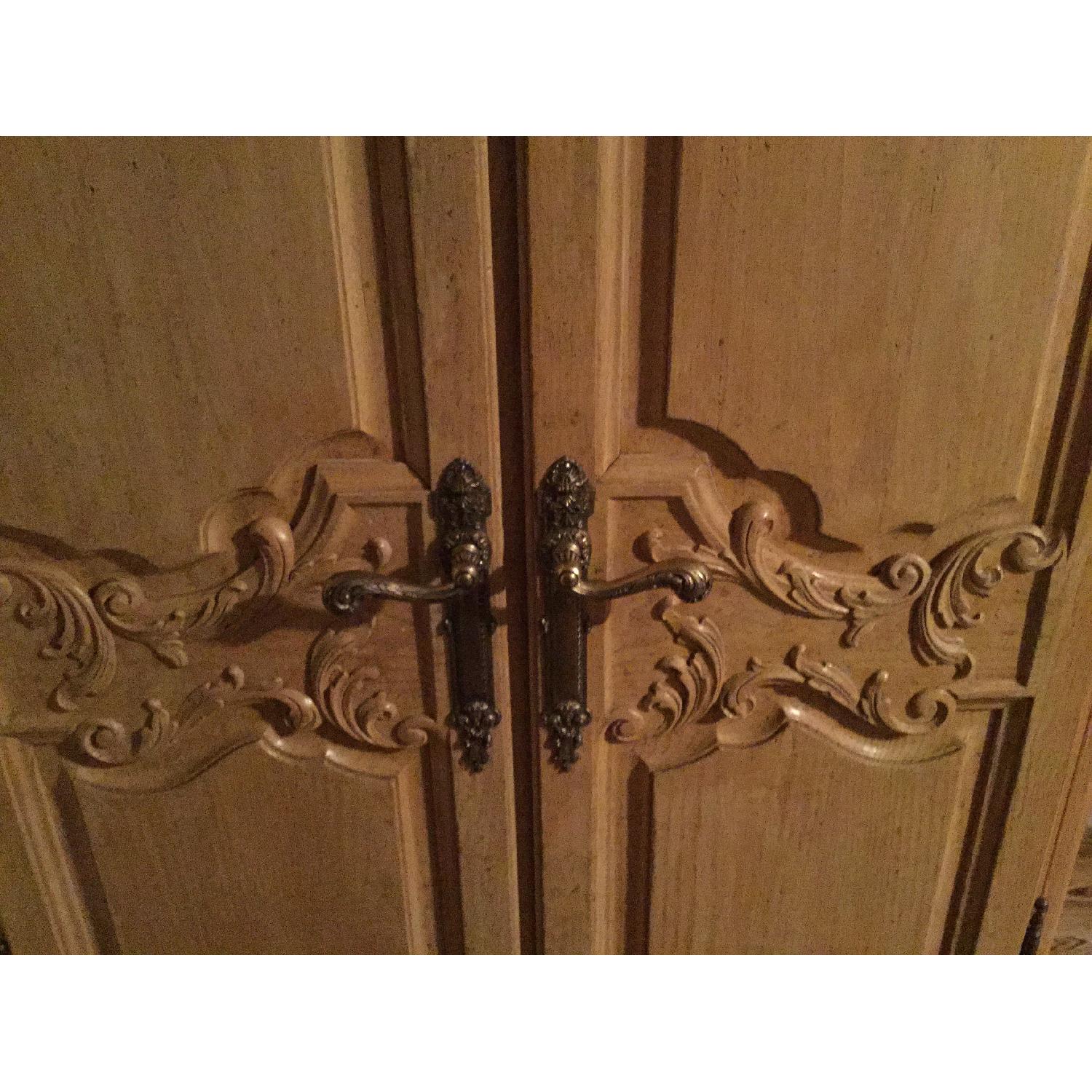 Antique Armoires/Wardrobes - image-3