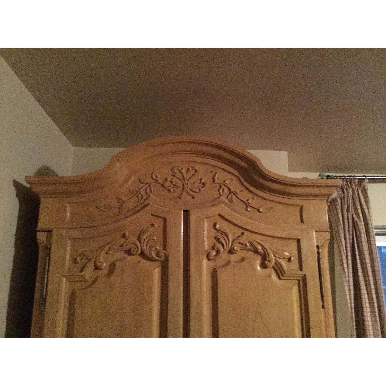 Antique Armoires/Wardrobes - image-8
