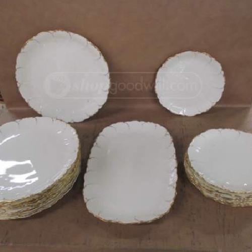 Used Mikasa Simply Gold 48 Piece Ivory Bone China Set for sale on AptDeco