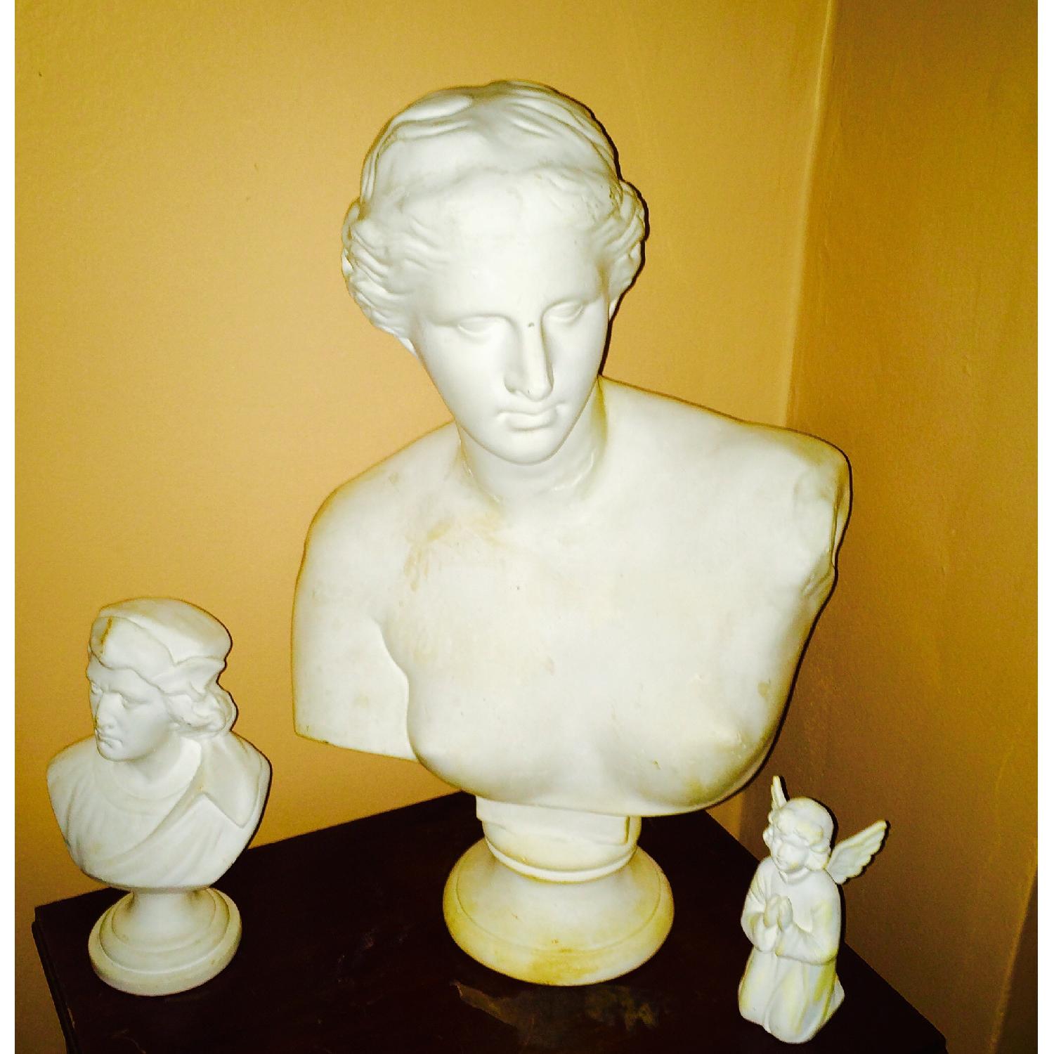 Antique Aphrodite Greek Goddess of Love Bust Sculpture - Set of 4 - image-3