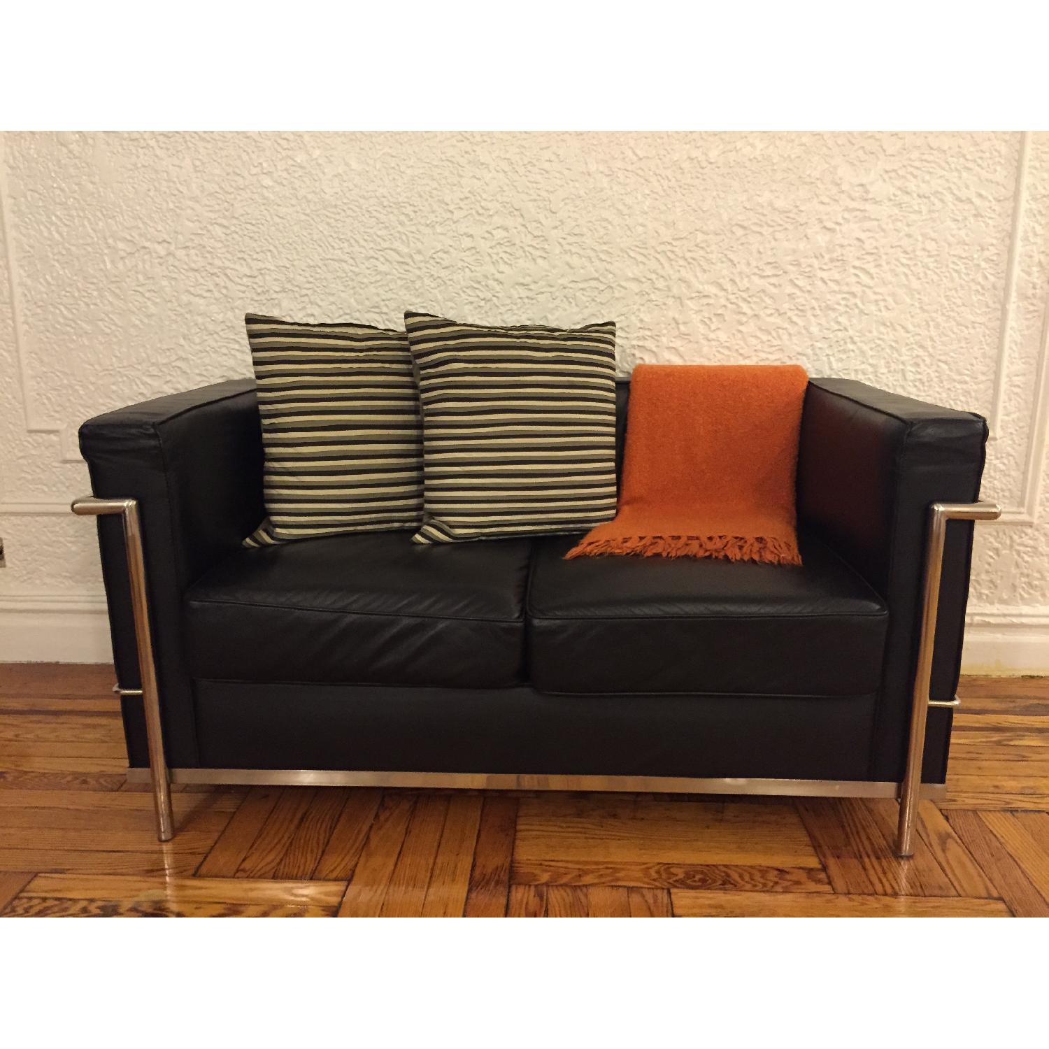 Kardiel Le Corbusier Style LC2 Loveseat - image-5