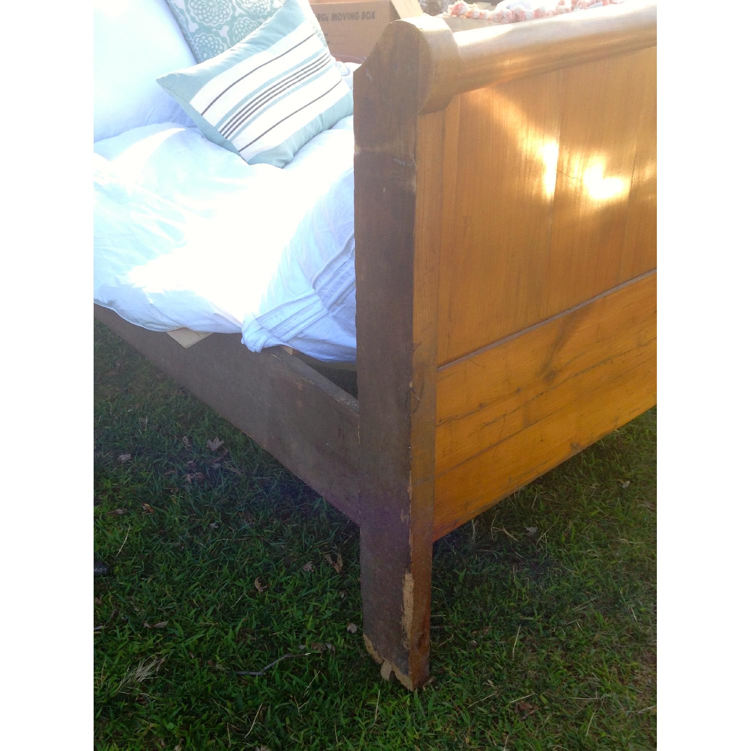 Antique Louis Philippe French Walnut Daybed - image-5