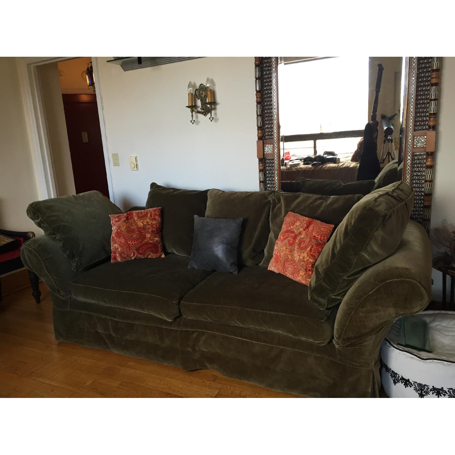 Slepper Sofa - image-1