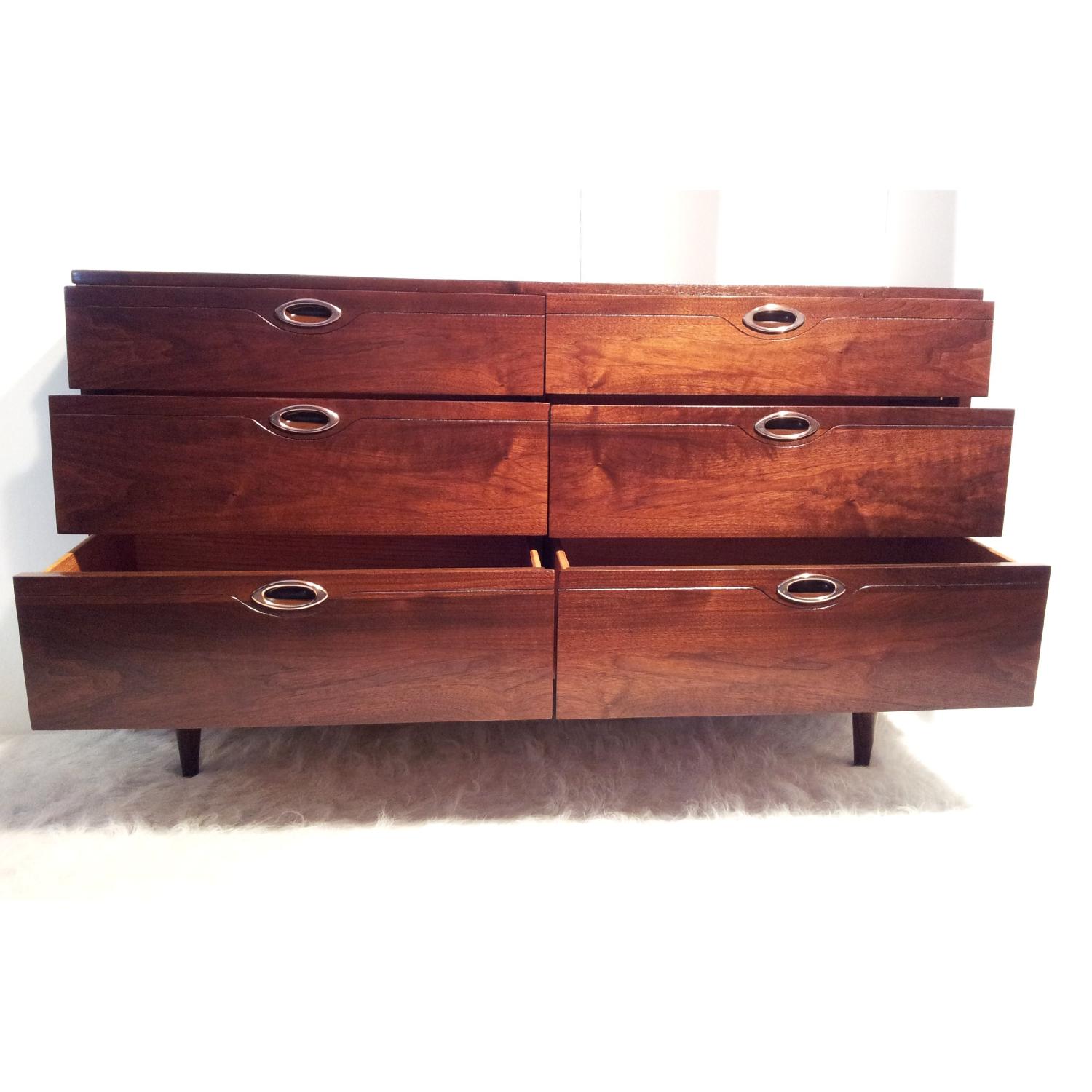 Hooker Furniture Mid Century Modern Credenza/Dresser/Media Storage - image-5