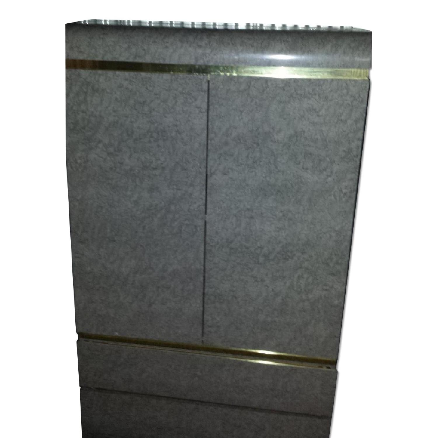 Dresser - image-0