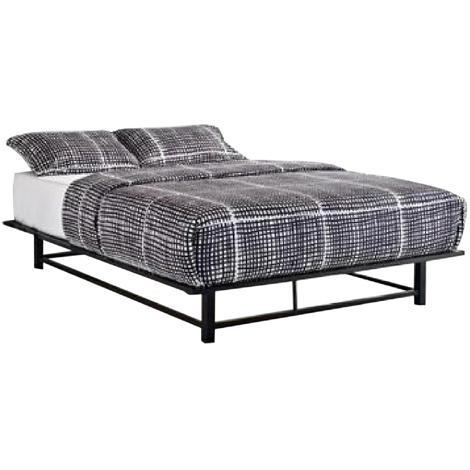 Queen Bed Frame Metal - Thumbnail 2