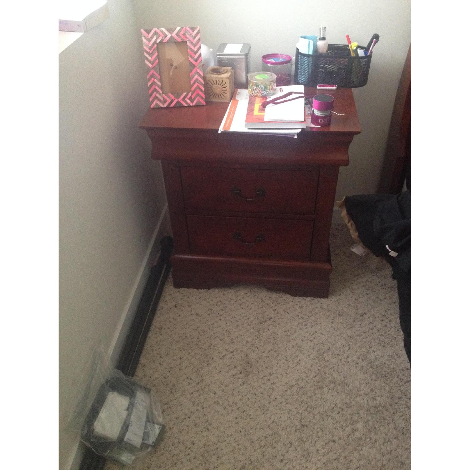 Sleigh Bedroom Set - image-2