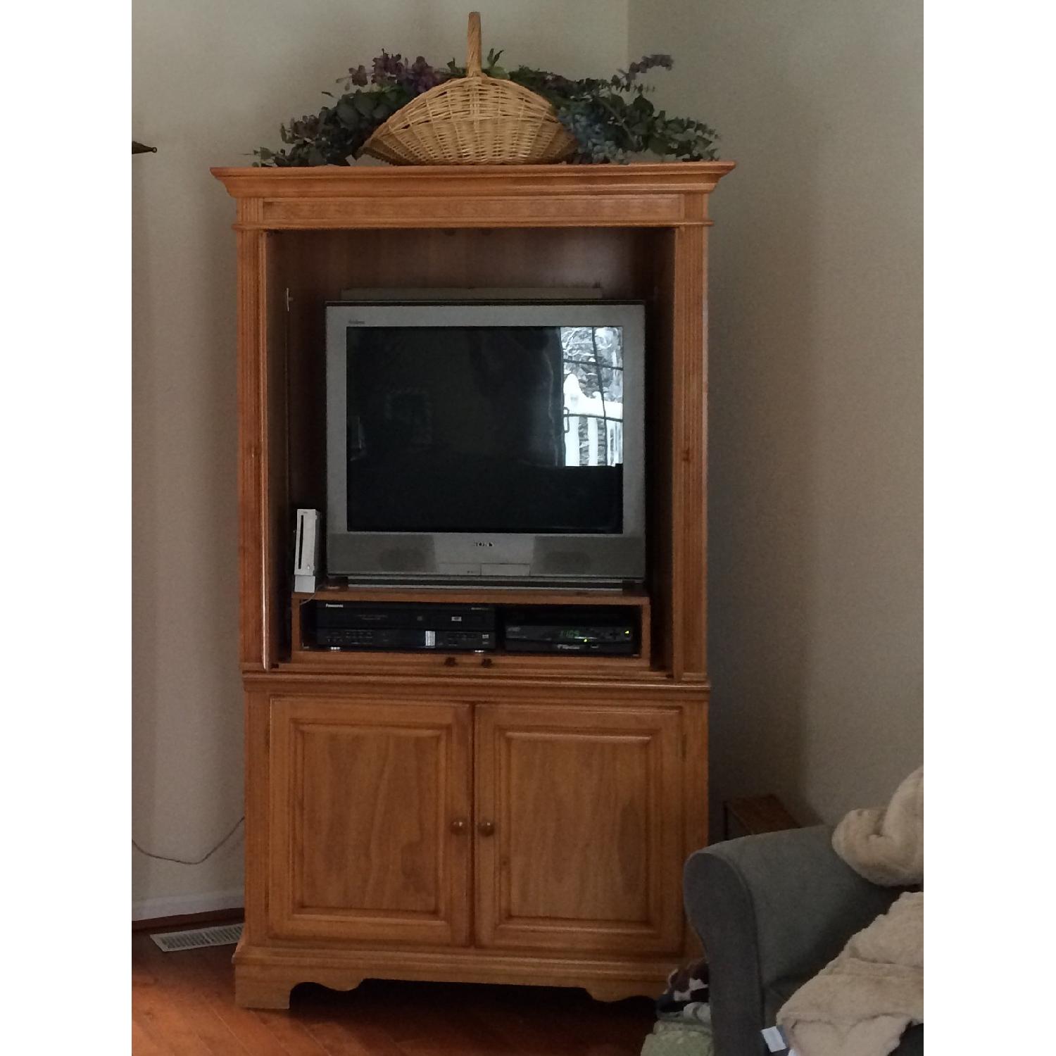 Wynwood Entertainment Armoire - image-2