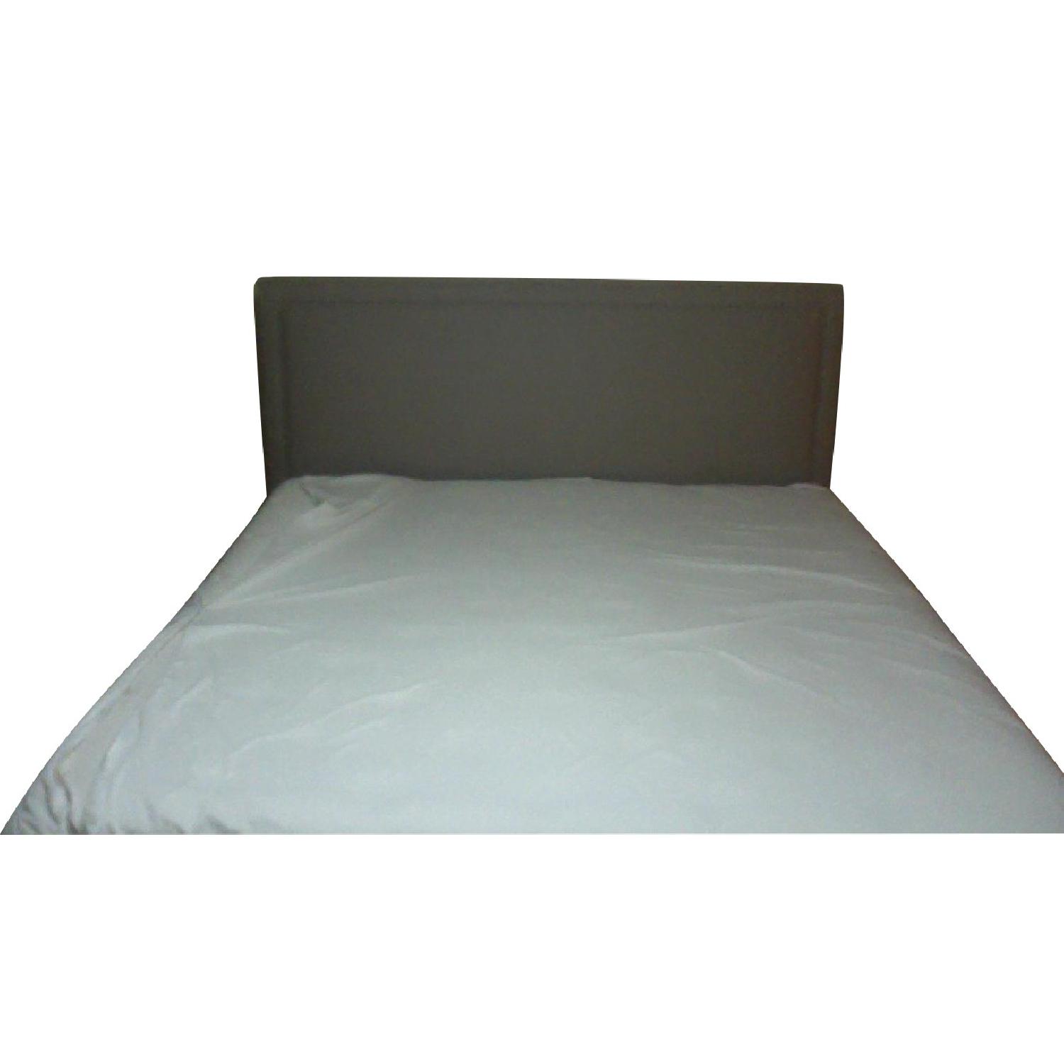Mitchell Gold + Bob Williams The Dr.Breus Bed King Size Bed - image-0