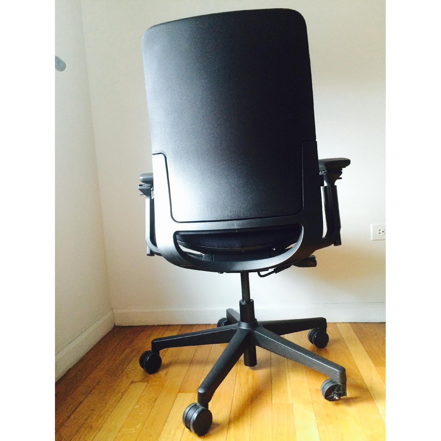 Steelcase Amia Office Task Desk Chair - image-9