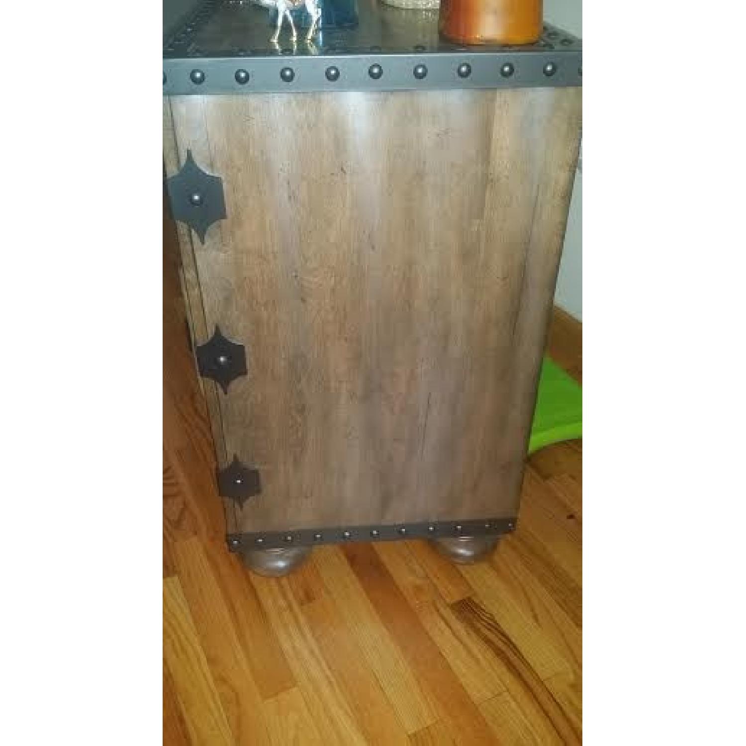 Raymour & Flanigan Accent Chest - image-2