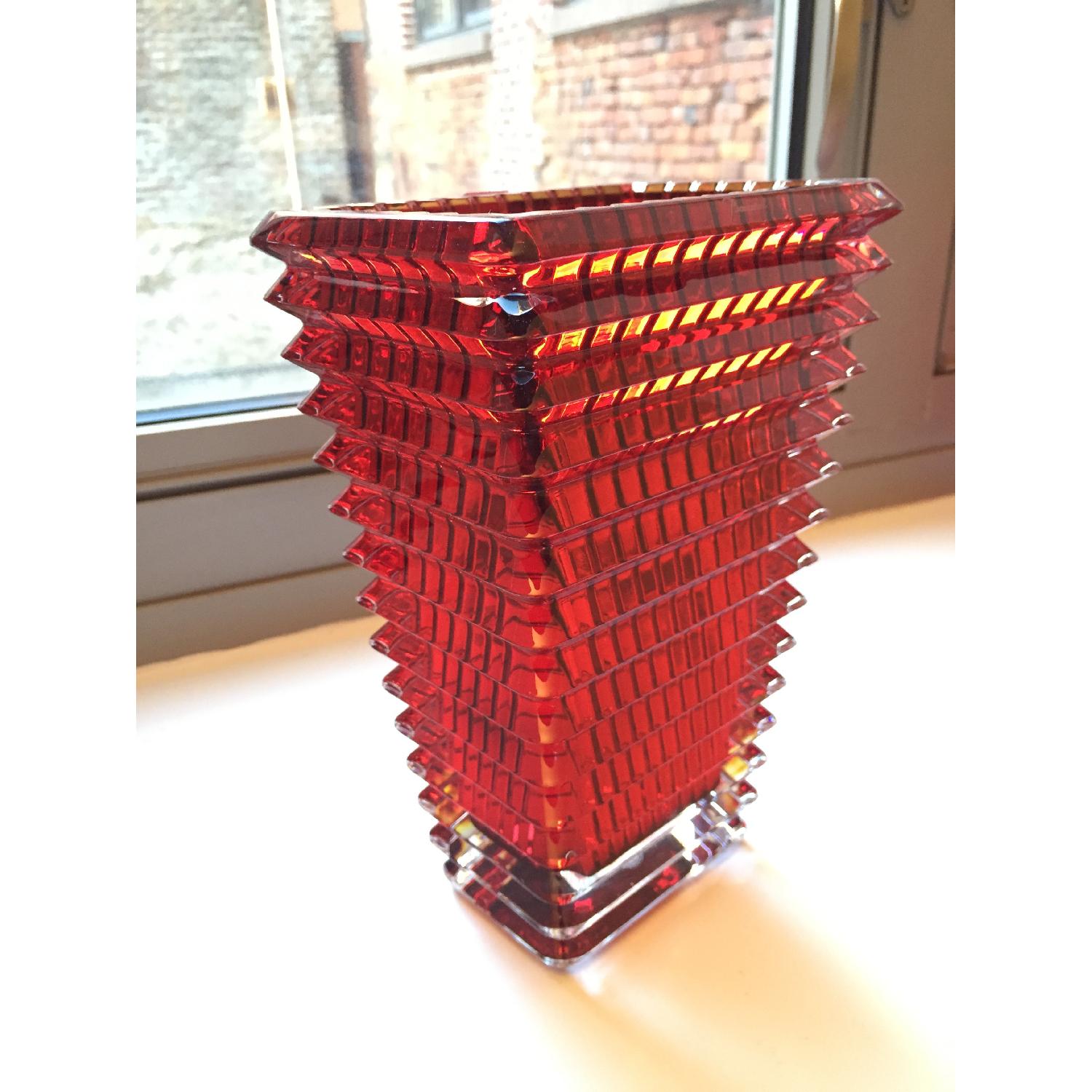 Baccarat Eye Red Rectangular Vase - image-1