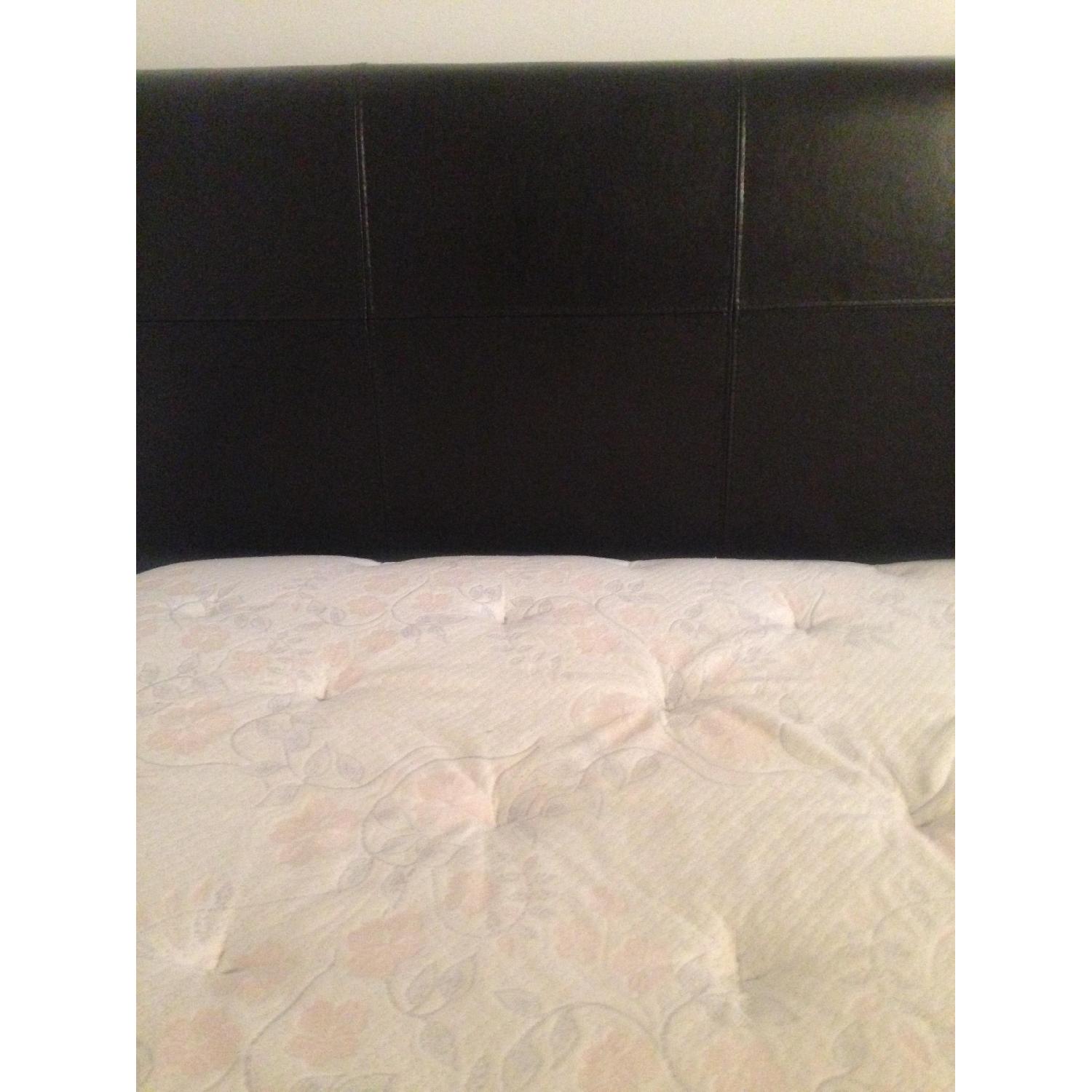 Leather Queen Size Lift Storage Bed - image-3