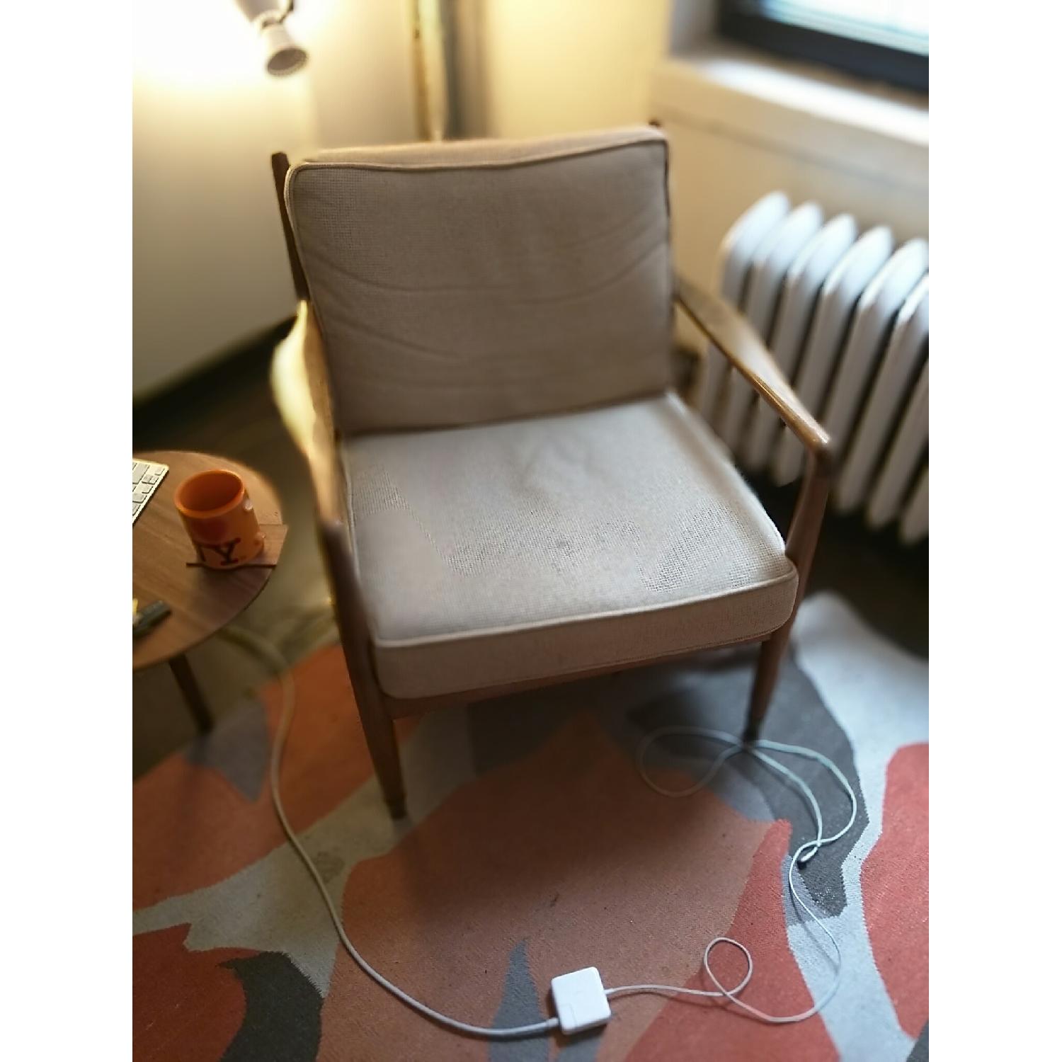 AptDeco Chair - image-1