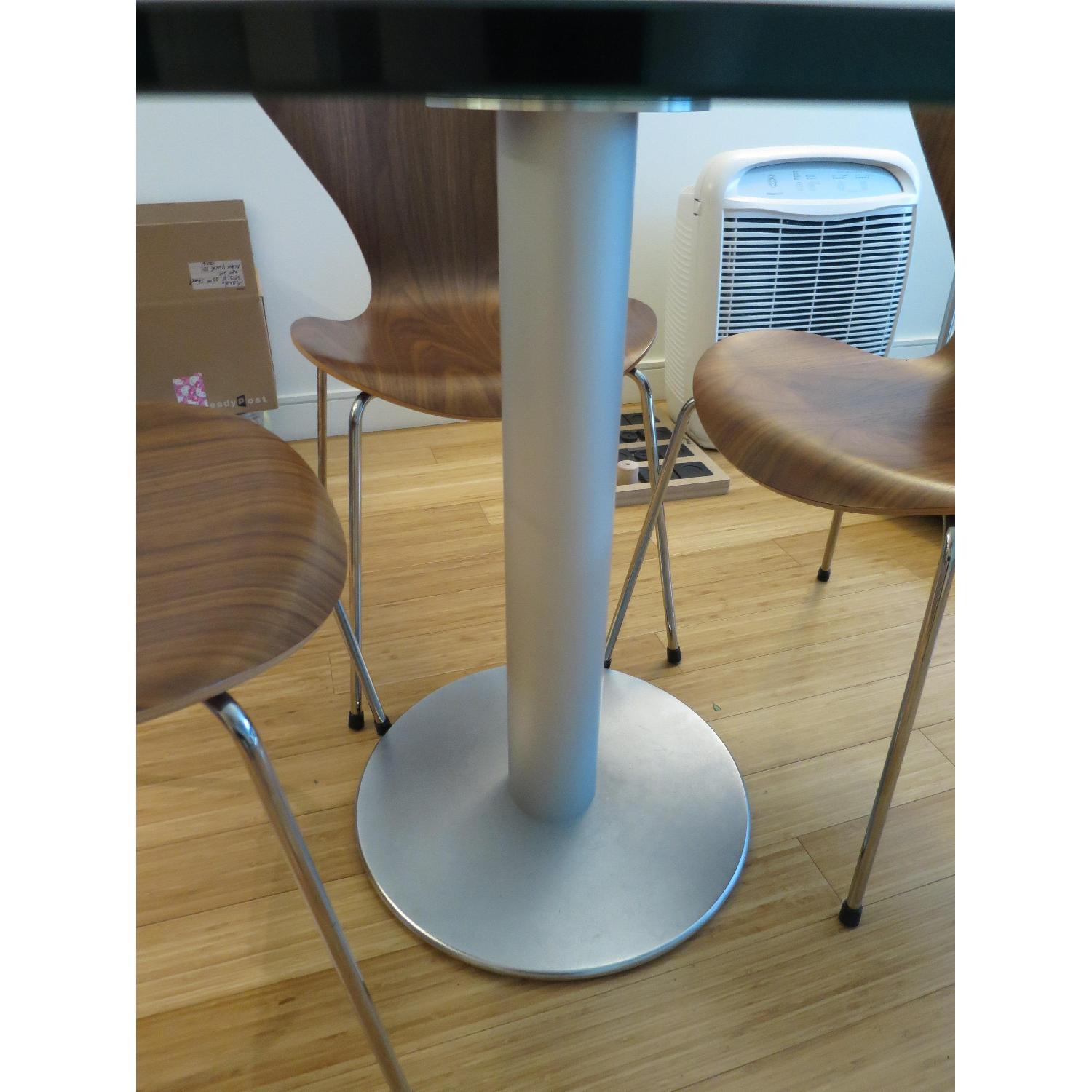 Jesus Gasca Zero Table with Glass Top - image-4