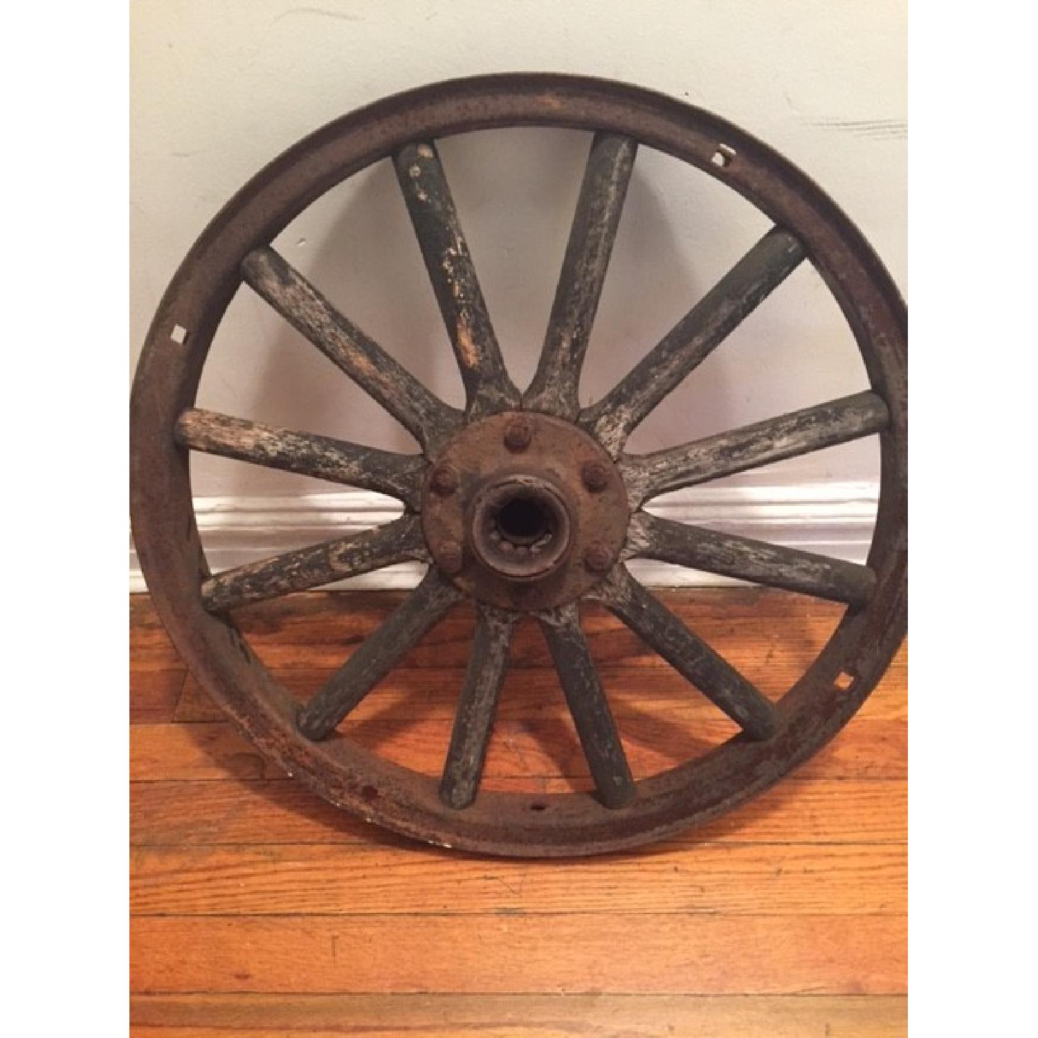 Antique Wagon Wheel - image-3