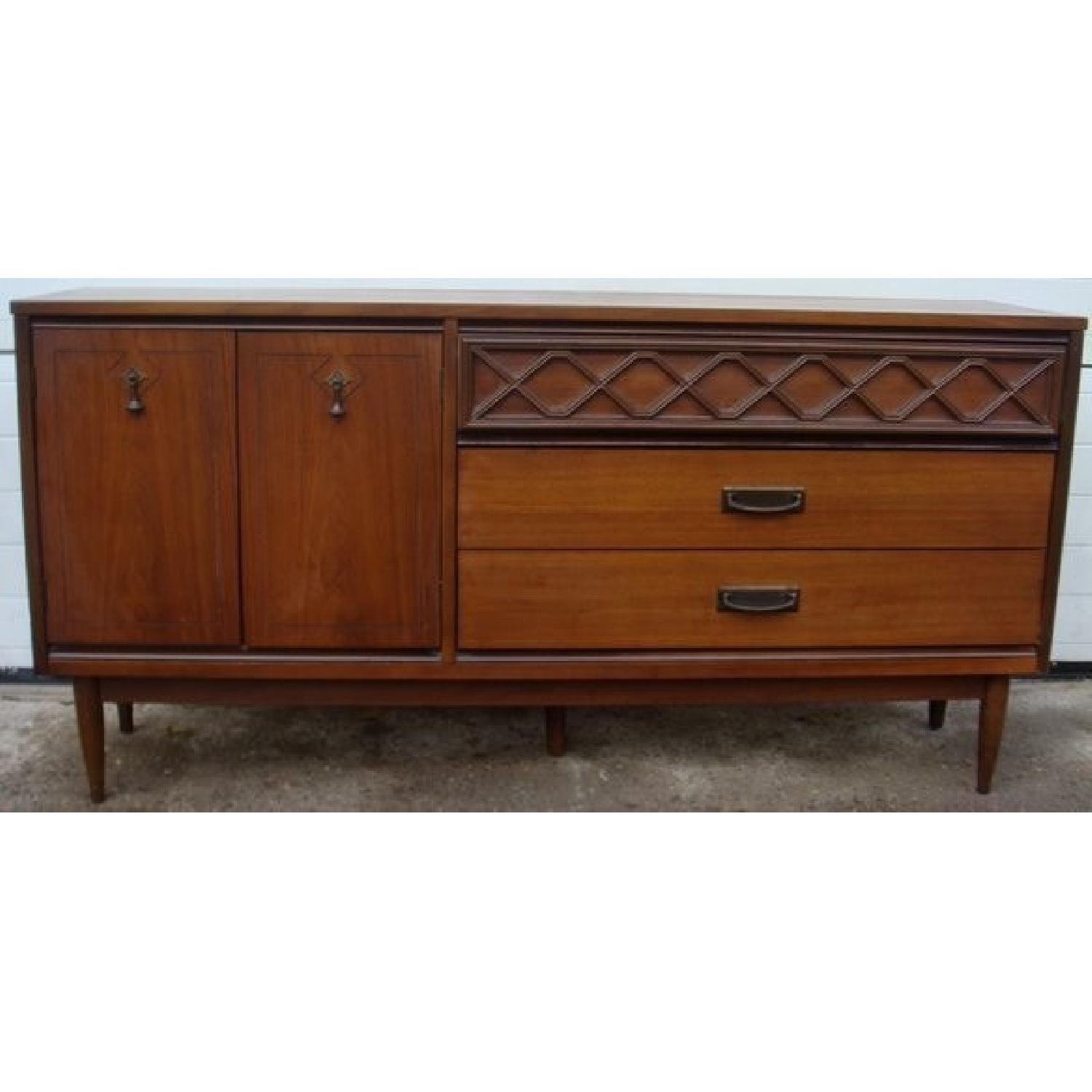 Bassett Furniture Mid Century Bassett 3 Drawer Credenza - image-4