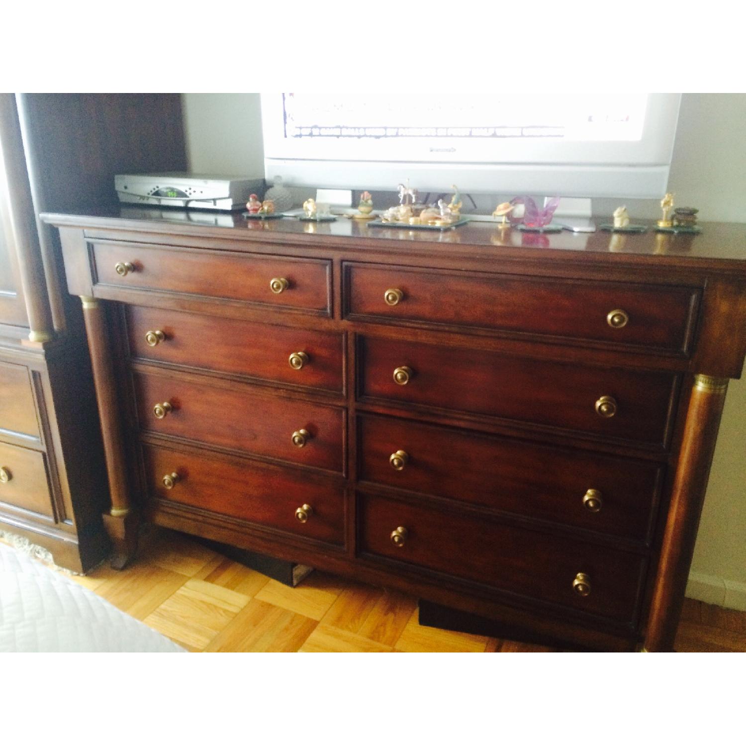 Thomasville 4 Bedroom Furniture Set - image-2