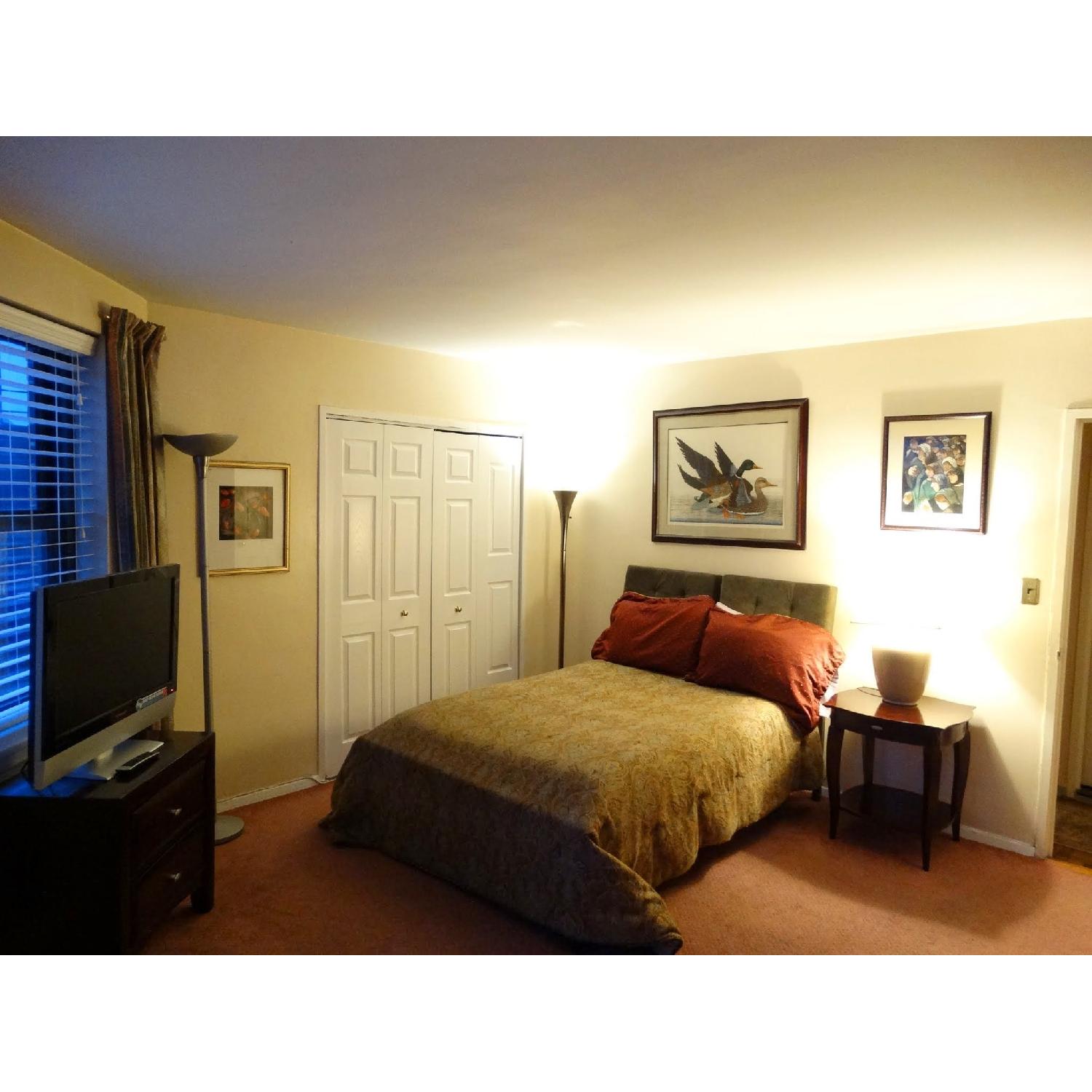 King Size 4 Piece Bedroom Set - image-1