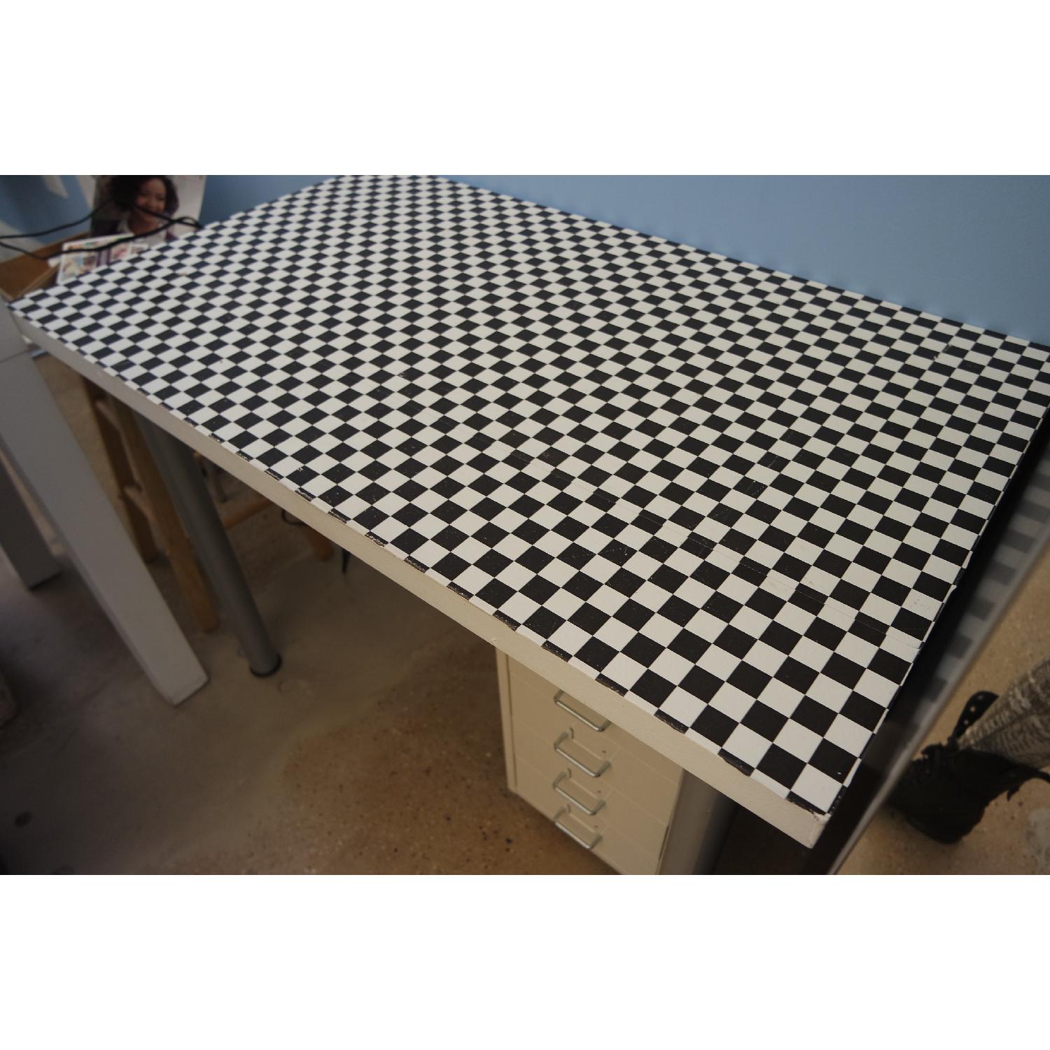 Checker Top Table Desk - image-3
