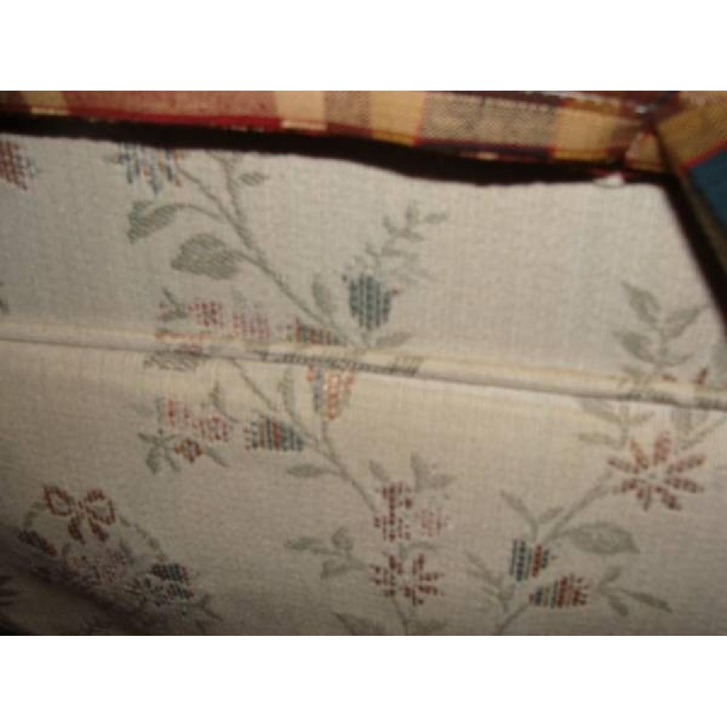 Thomasville 3 Piece Living Room Set - image-2