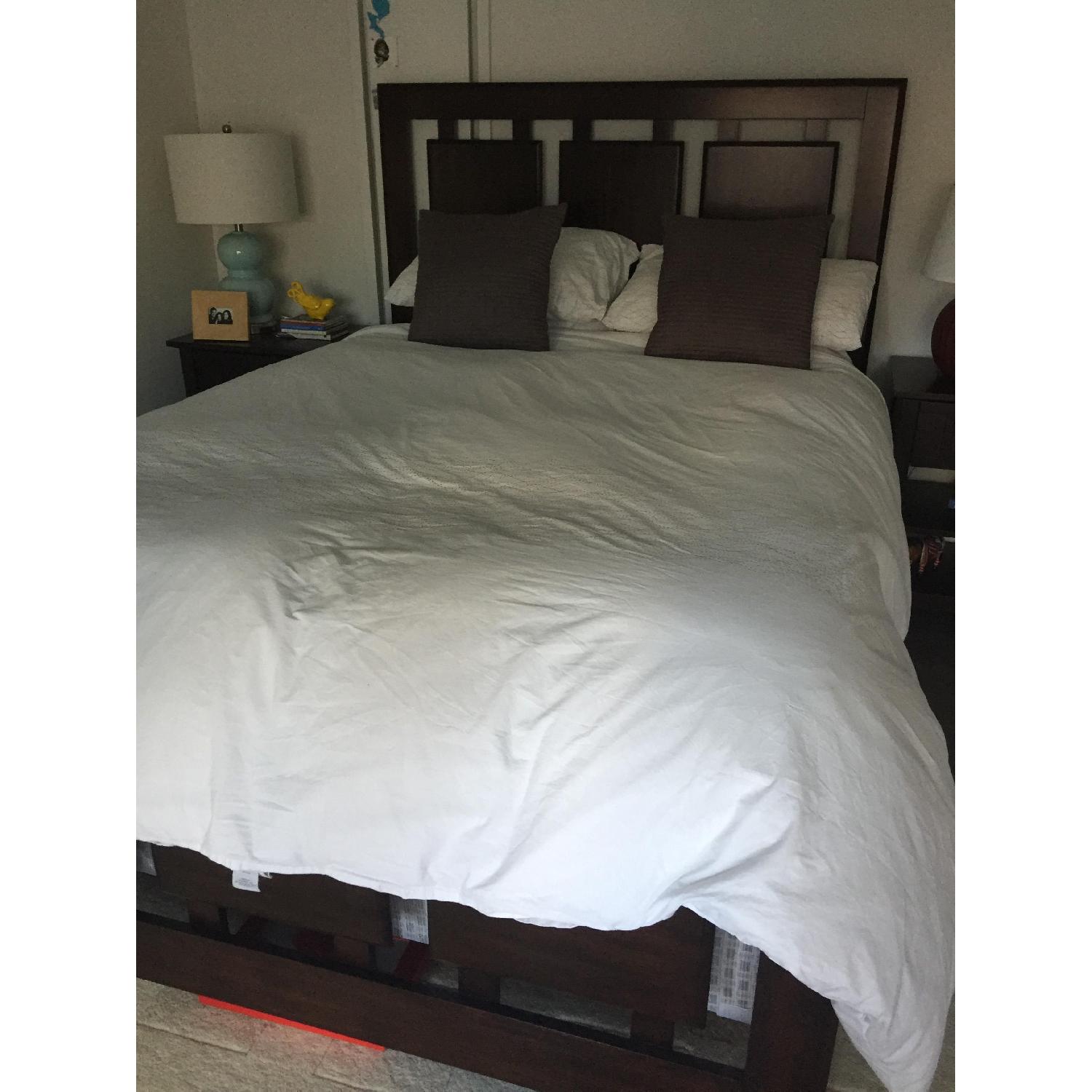 Art Van 3 Piece Queen Bedroom Set - image-2