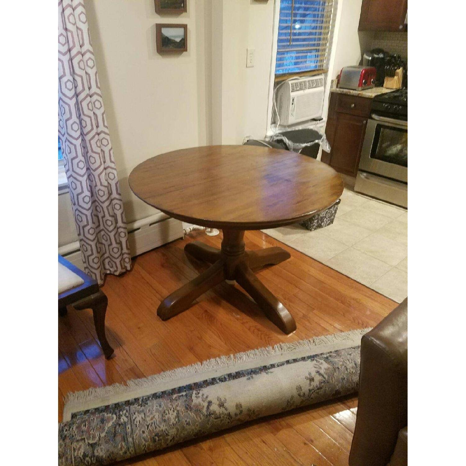 Solid Wood Pedestal Dining Table w/ 4 Solid Wood Chairs - AptDeco