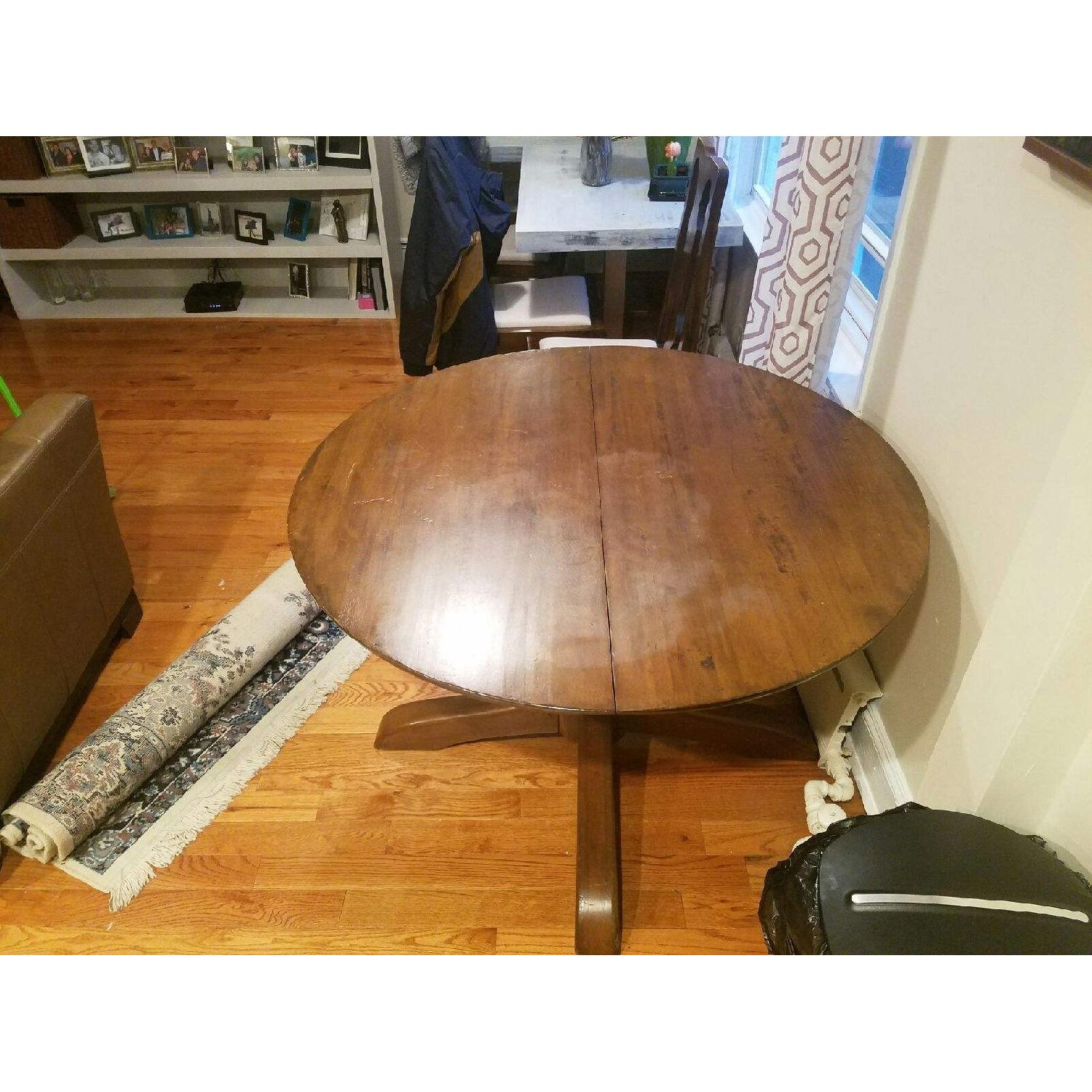 Solid Wood Pedestal Dining Table w/ 4 Solid Wood Chairs - AptDeco