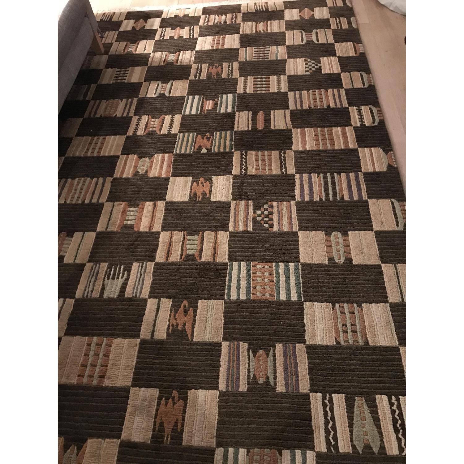 Masterlooms Hand Made in Nepal Modern Area Rug AptDeco