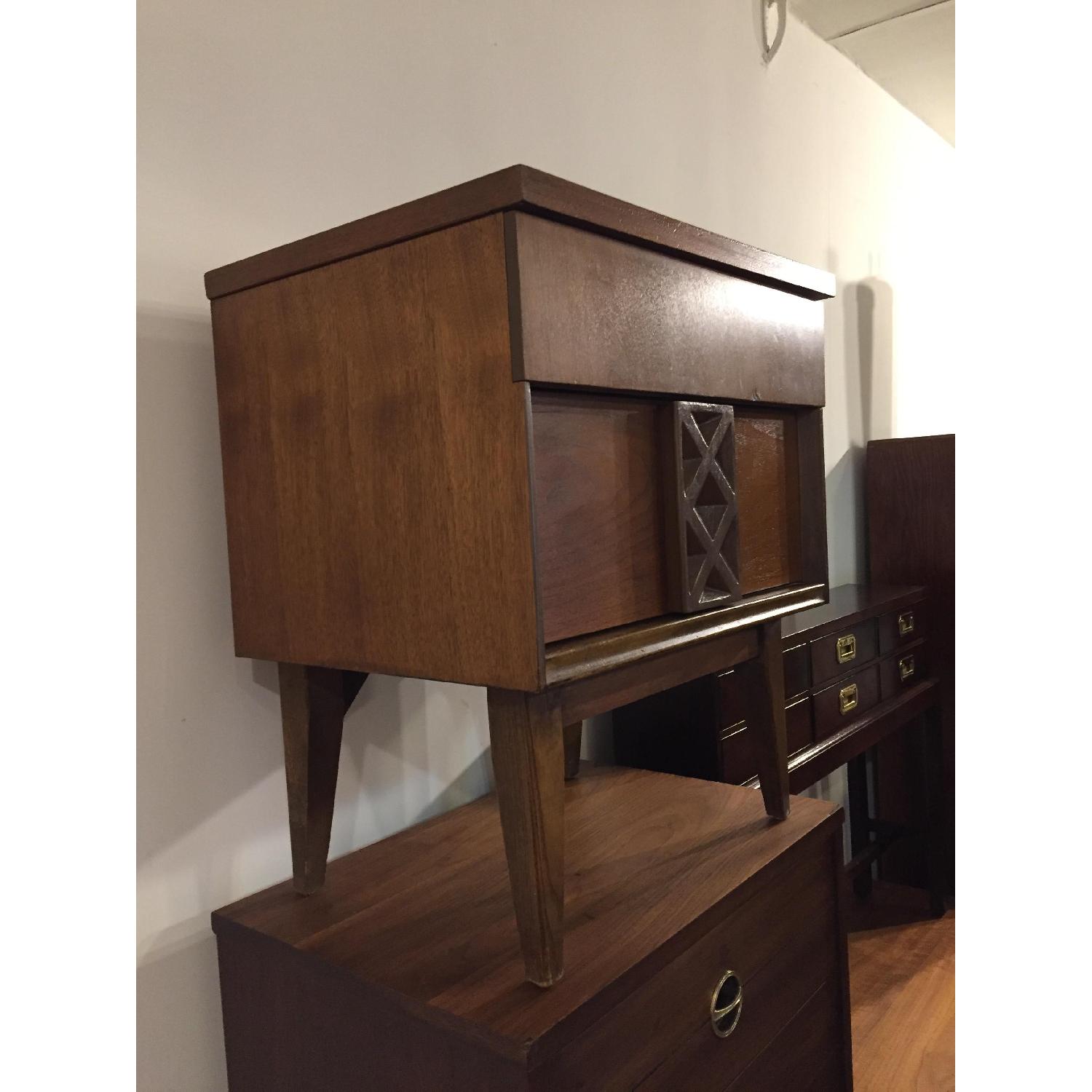 Bassett Mid Century Modern Walnut Nightstands - image-3