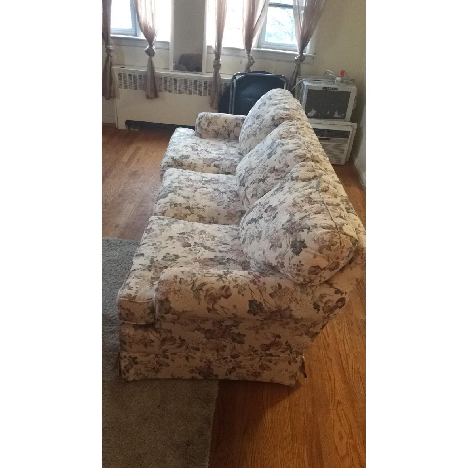 Klaussner Furniture 3 Seater Sofa - image-3