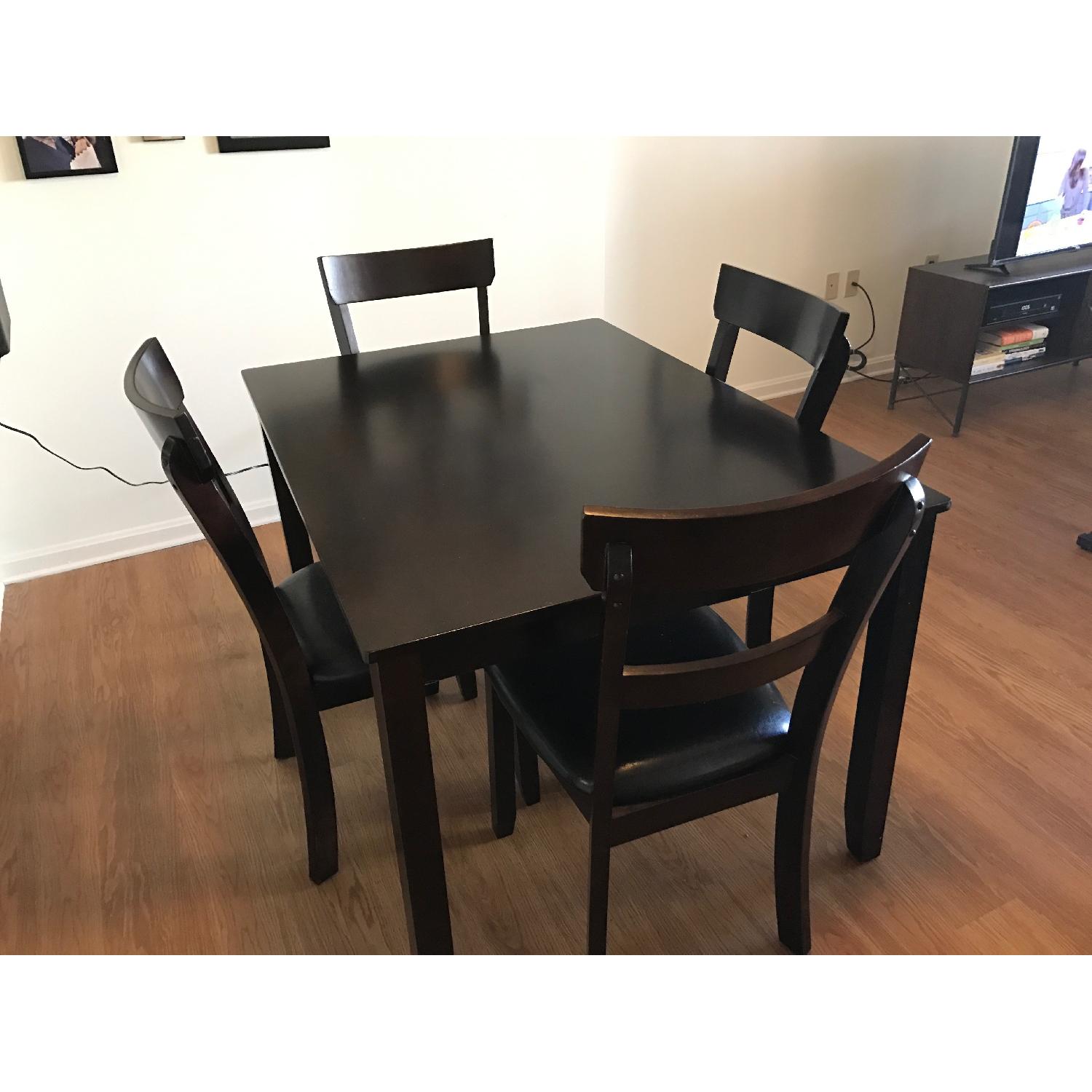 Henderson Square Dining Table w/ 4 Side Chairs - image-4