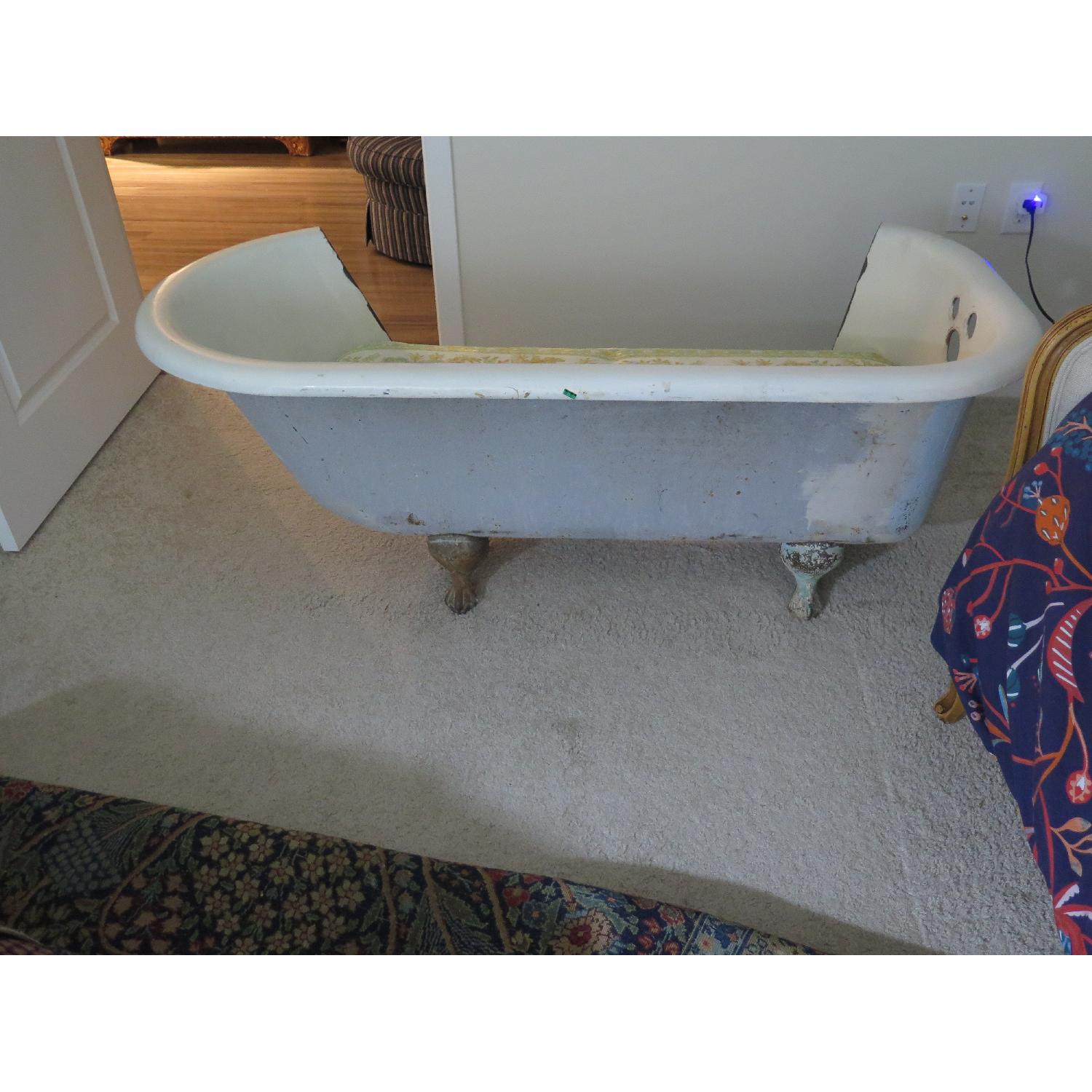Clawfoot Bathtub Couch - image-9