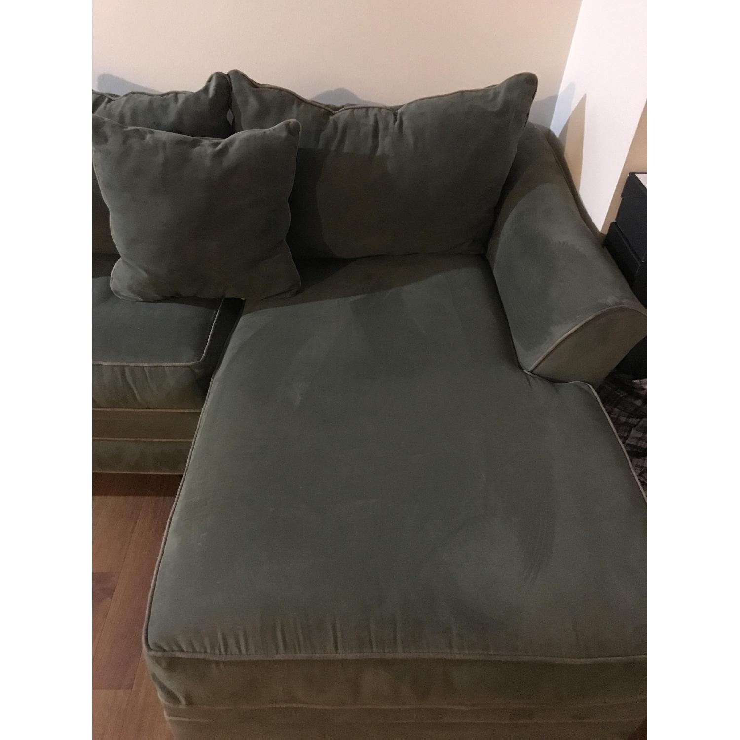 Raymour & Flanigan 3 Piece Sectional Sofa - AptDeco