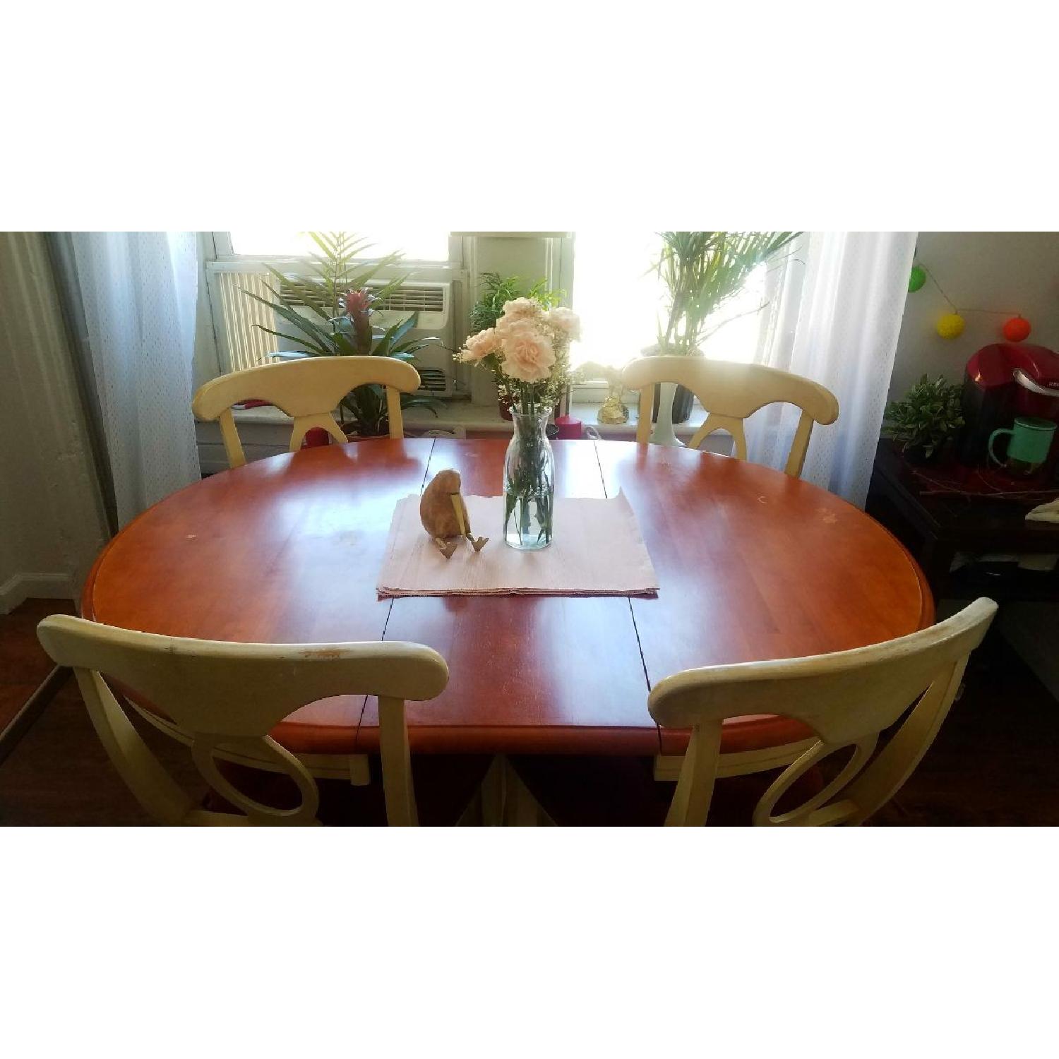 European Extendable Dining Table w/ 4 Chairs - image-6