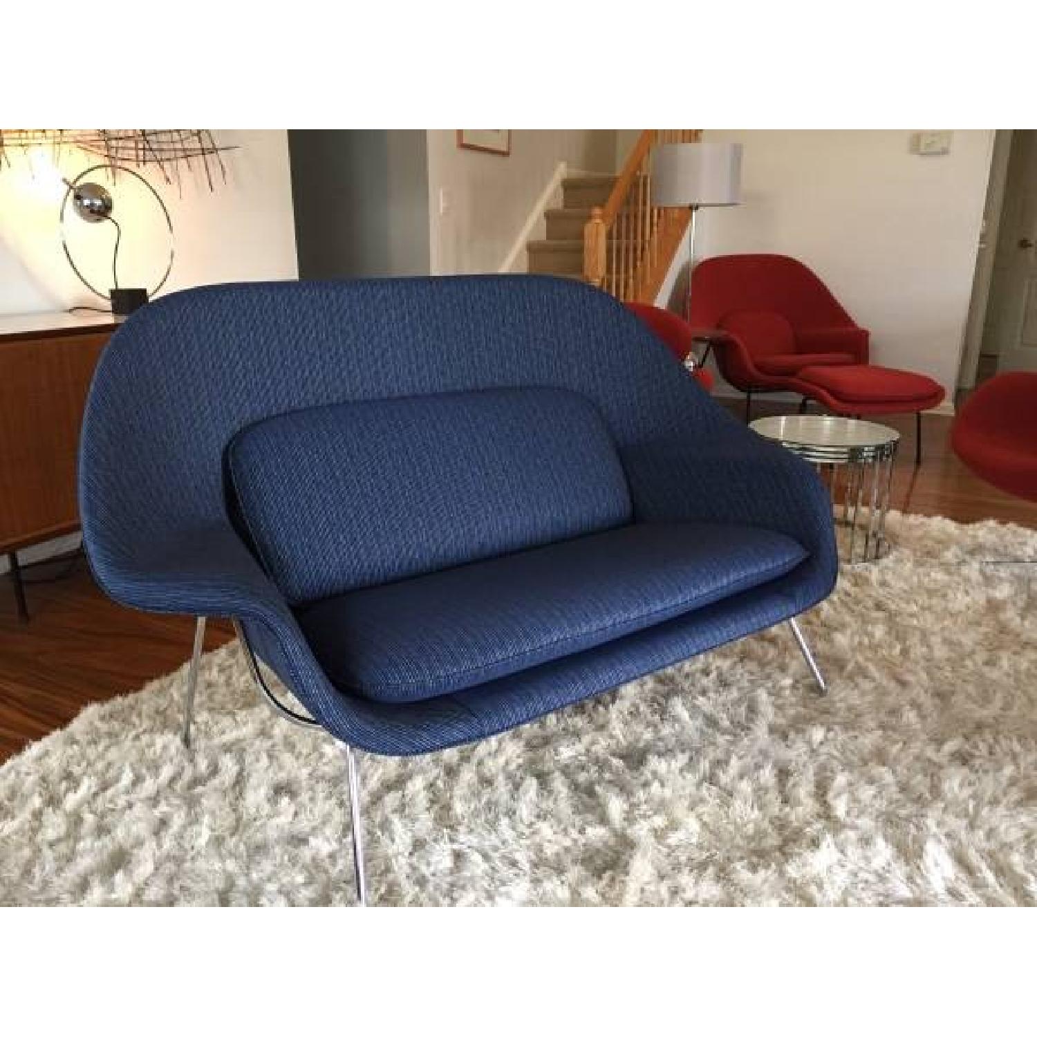 Knoll Saarinen Womb Settee in Deep Blue - image-2