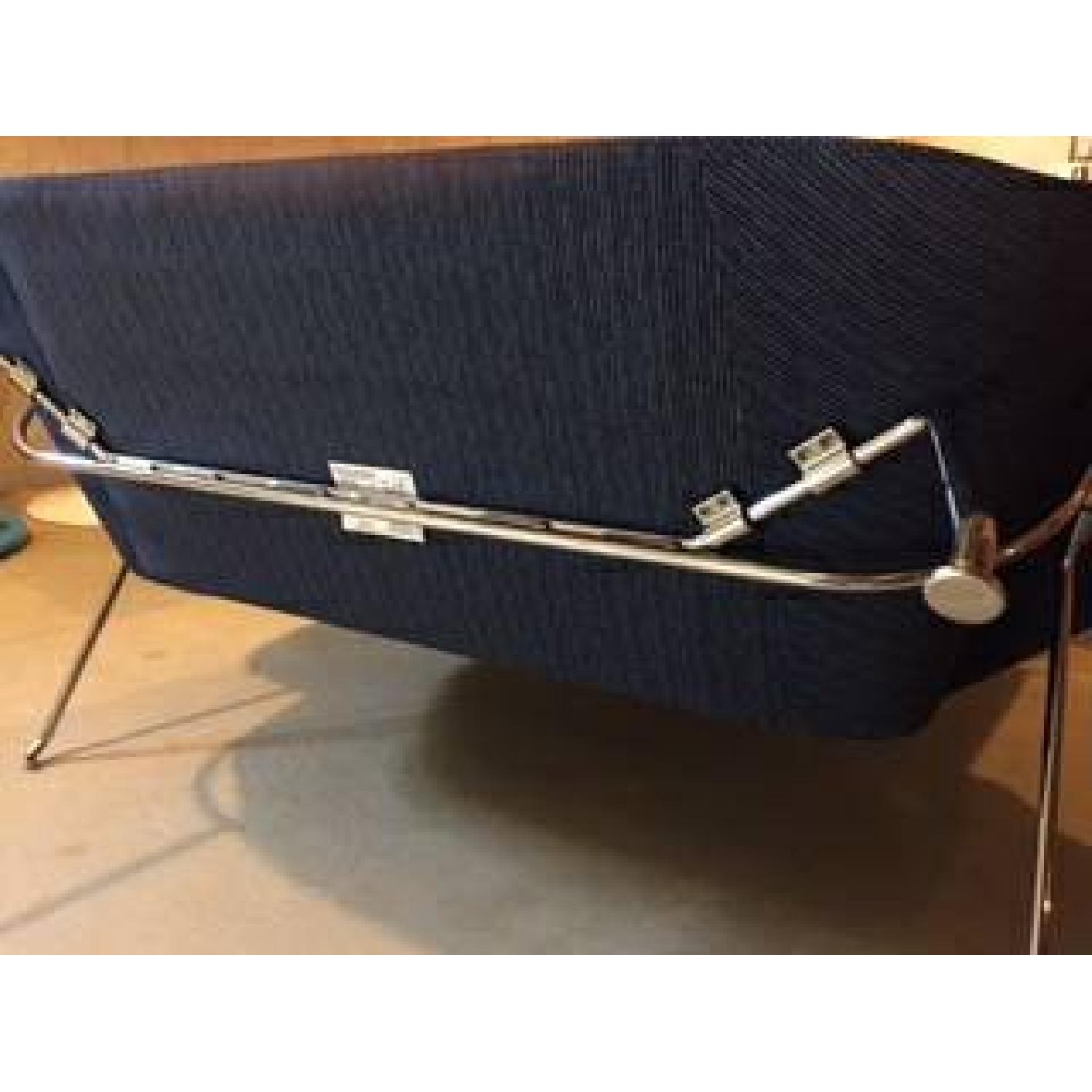 Knoll Saarinen Womb Settee in Deep Blue - image-4