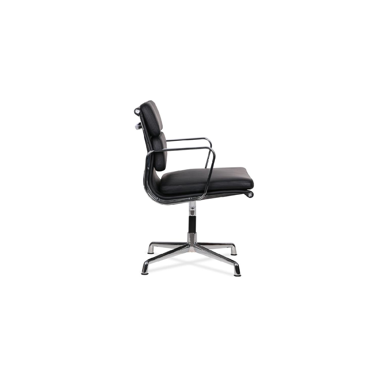 Aluminum Group Style Softpad Management Chair Replica in Black - image-1