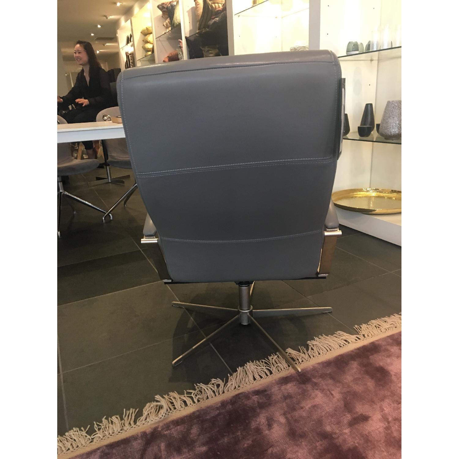 BoConcept Wing Recliner - image-2