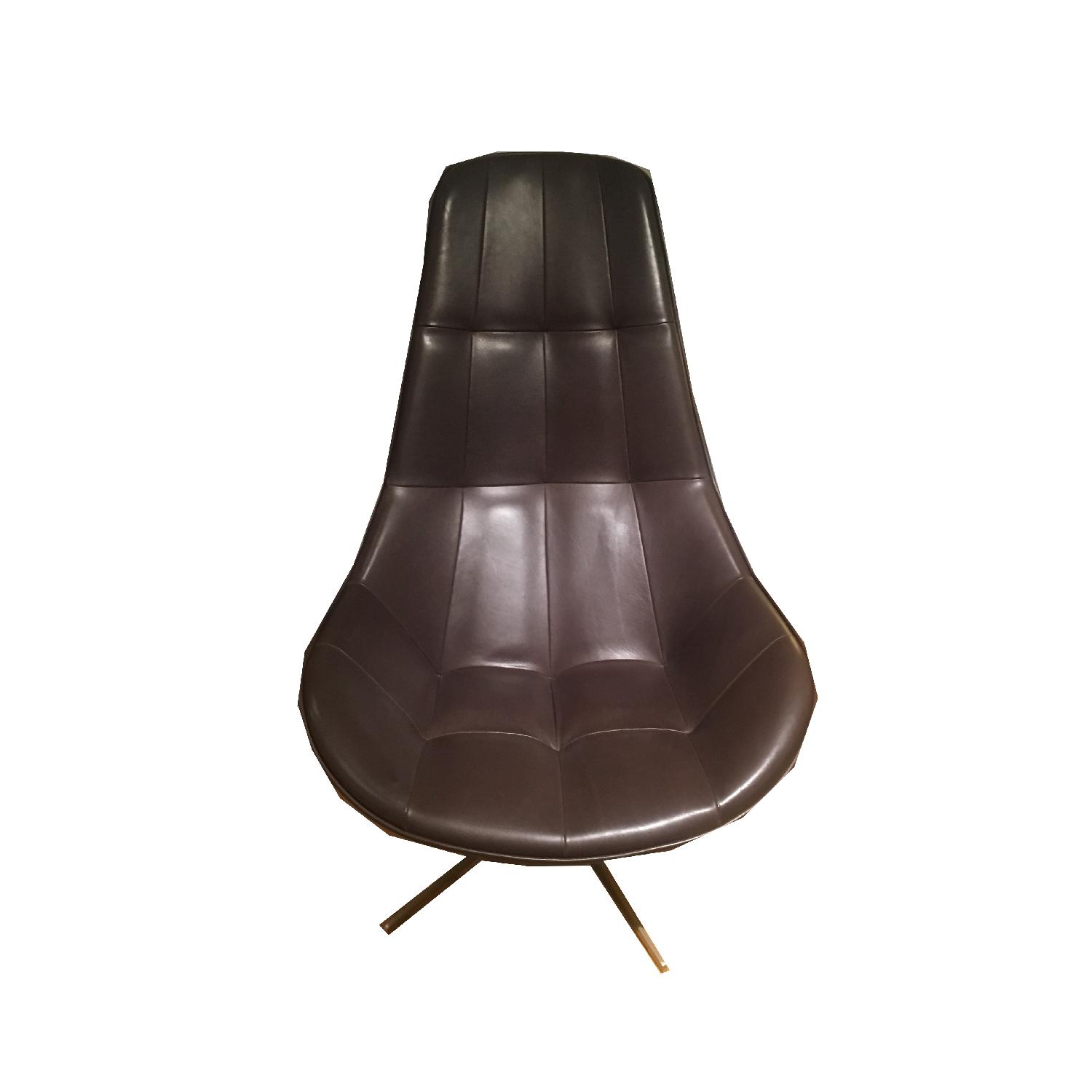 BoConcept Boston Chair w/ Swivel Function - image-0