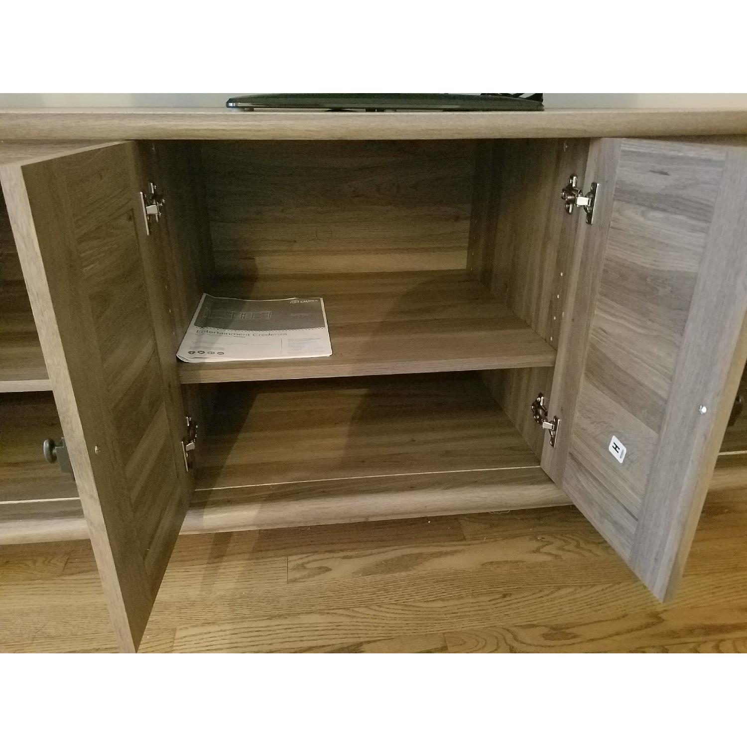 Wayfair Beachcreast Home Pinellas TV Stand - image-3