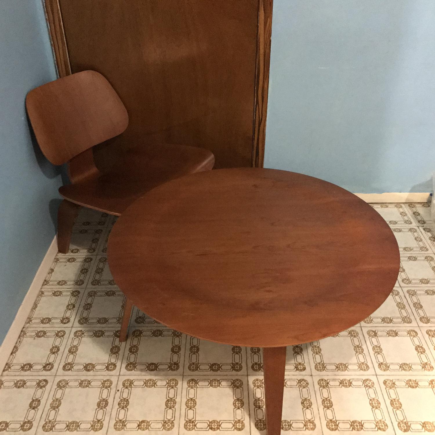 Herman Miller Eames Molded Plywood Coffee Table w/ 4 Matchin - image-2