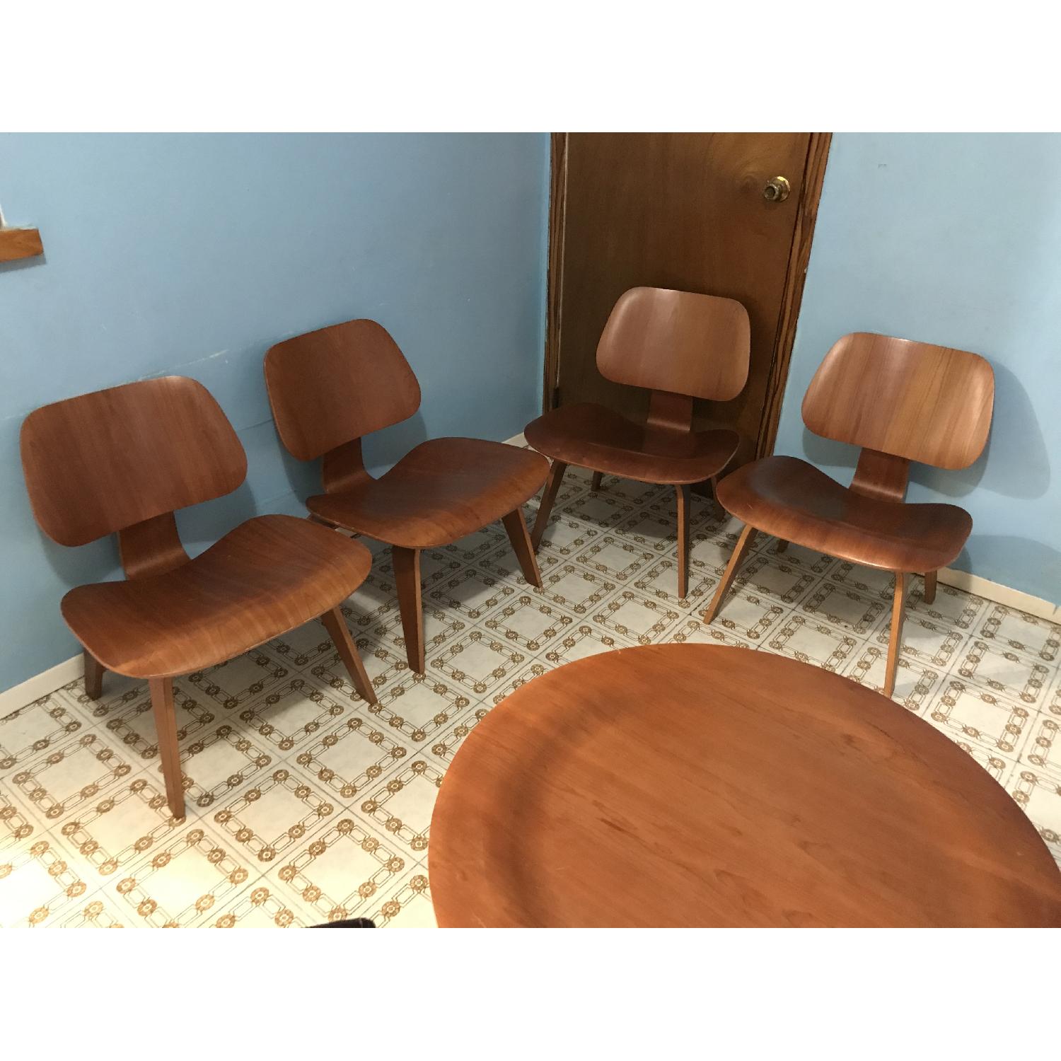 Herman Miller Eames Molded Plywood Coffee Table w/ 4 Matchin - image-3