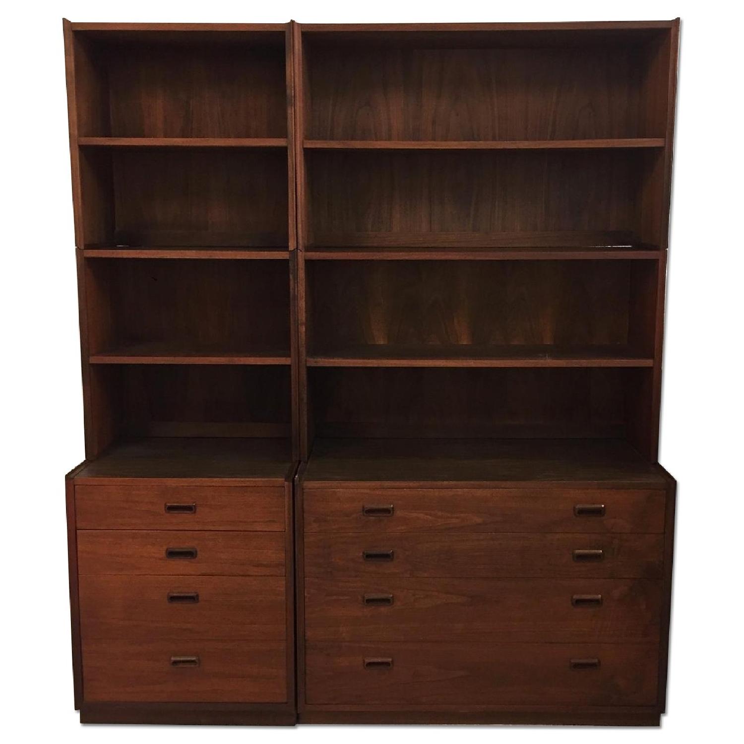 Mid Century Modern Bookcase w/ Drawers AptDeco
