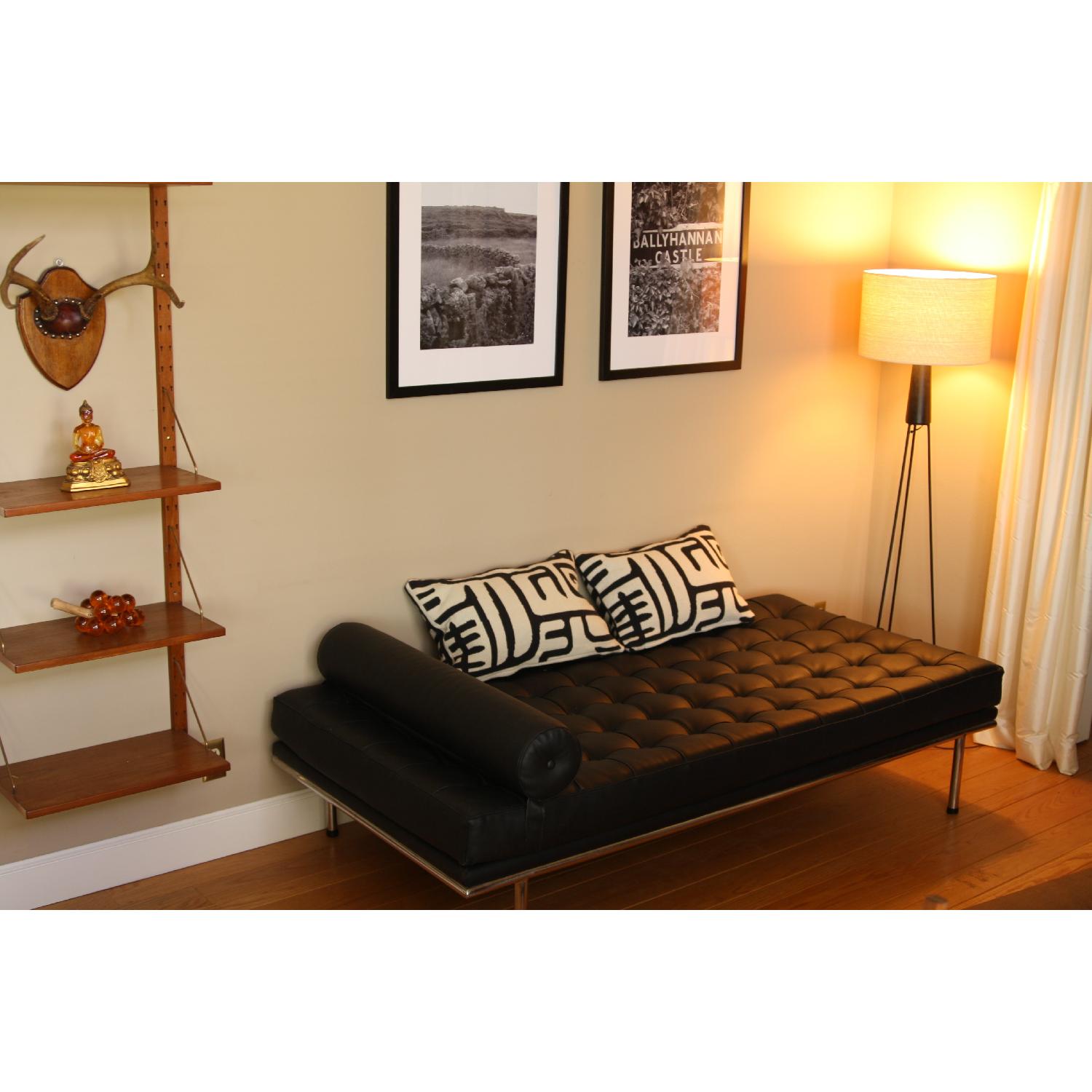 Barcelona Daybed Replica - image-4