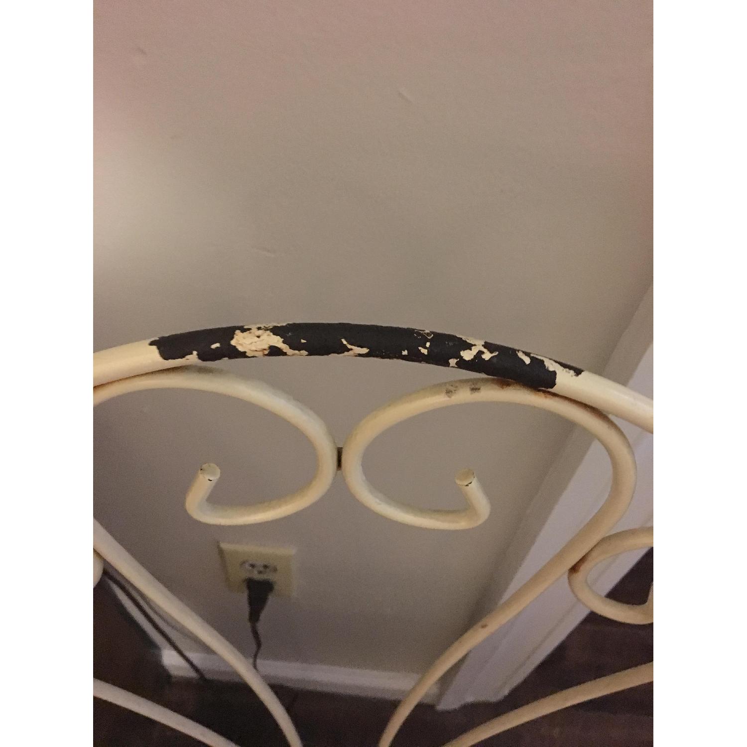 Ice Cream Chairs - image-5