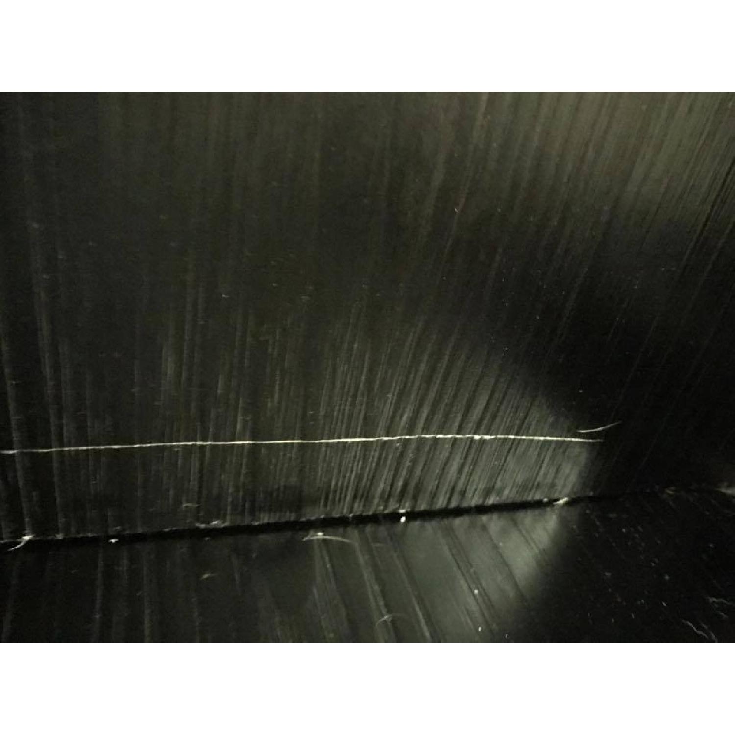 Rooms To Go Gardenia Black Dresser w/ Mirror - image-5